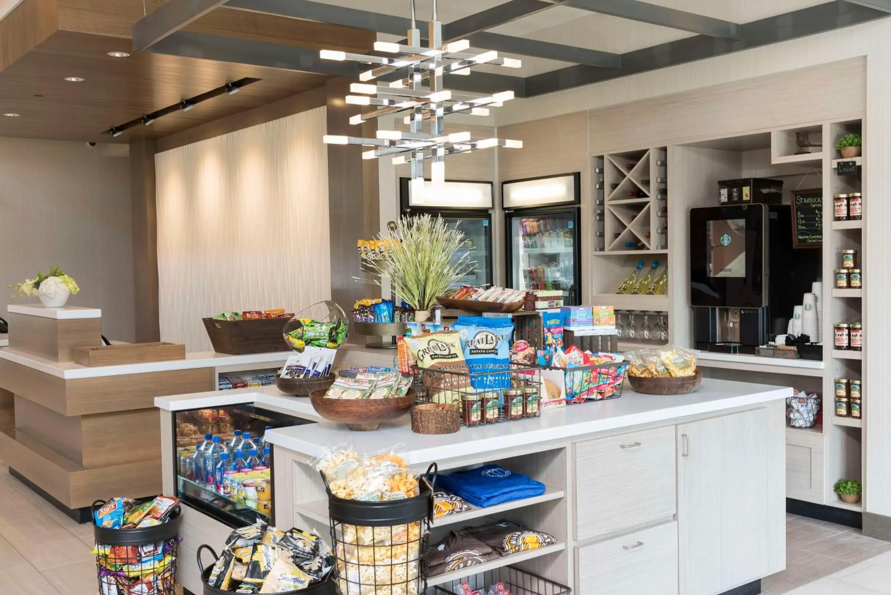 Restaurant/places to eat in Hilton Garden Inn Grand Rapids East Restaurant/places to eat in Hilton Garden Inn Grand Rapids East