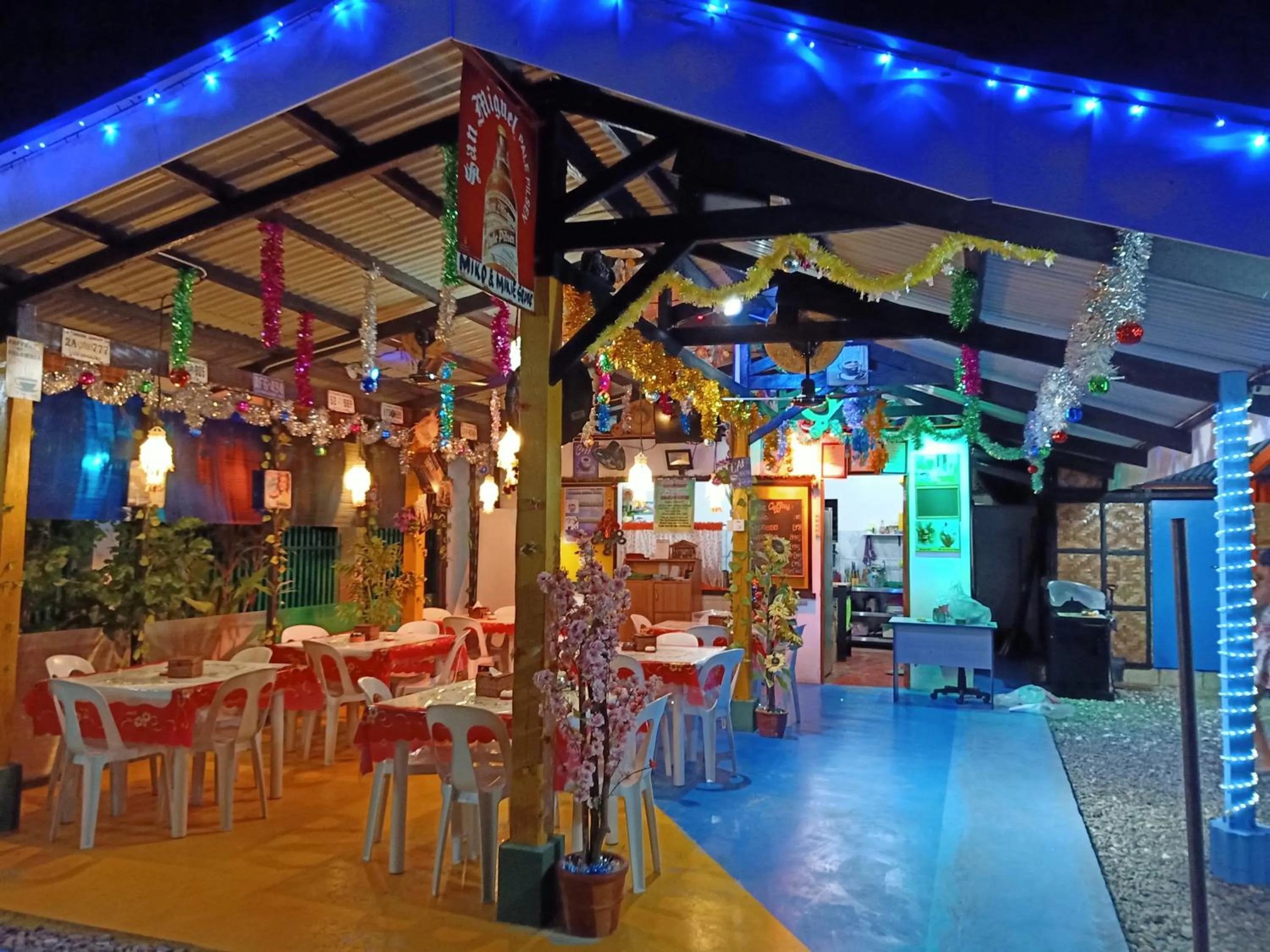 Restaurant/places to eat in Moalboal Bamboo Guest House