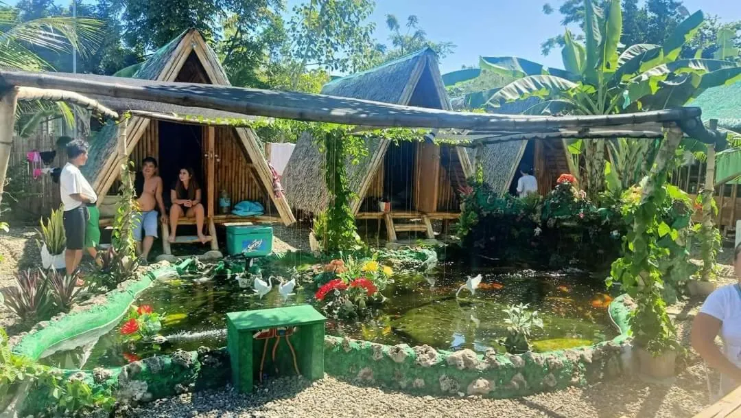 Moalboal Bamboo Guest House