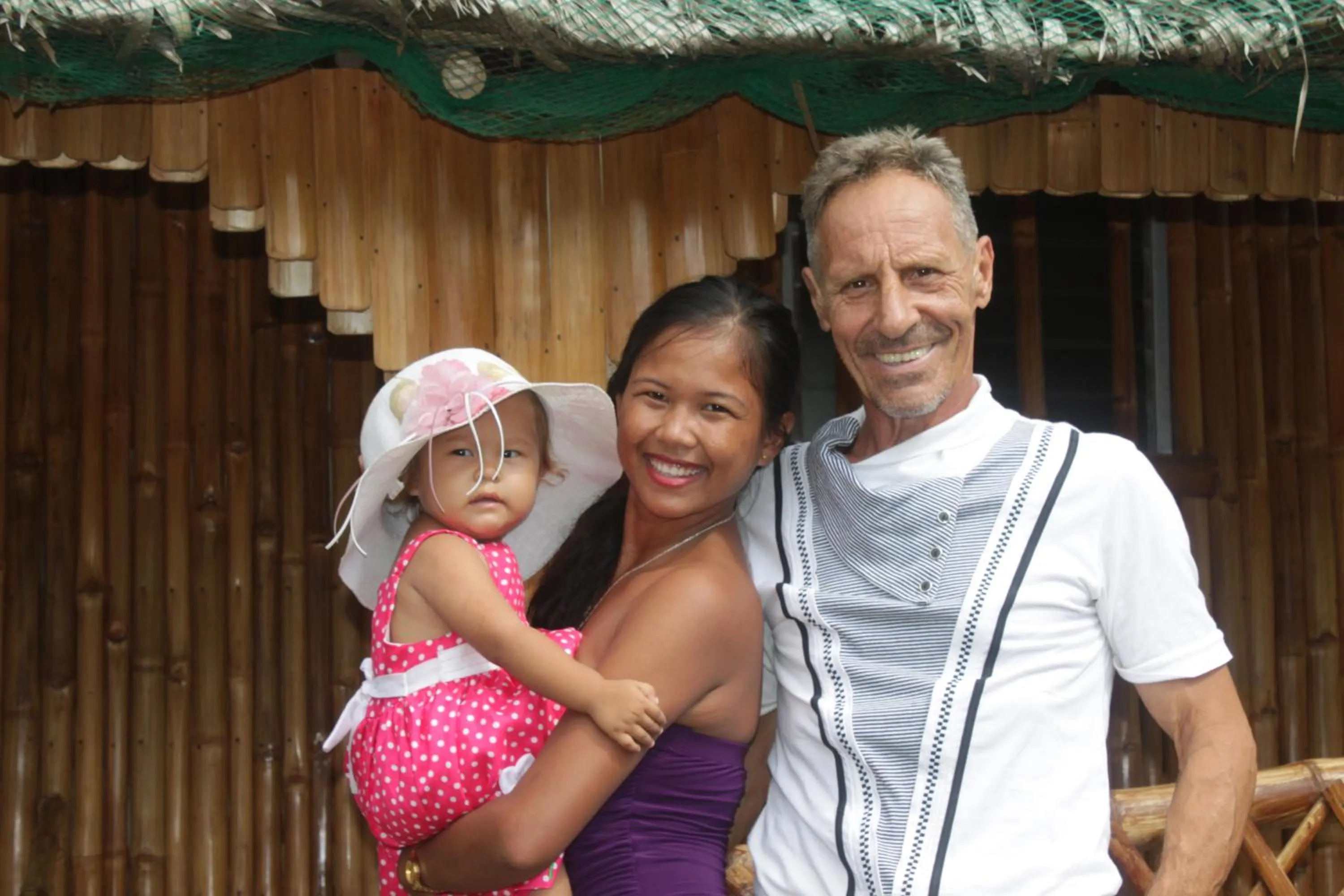 Moalboal Bamboo Guest House