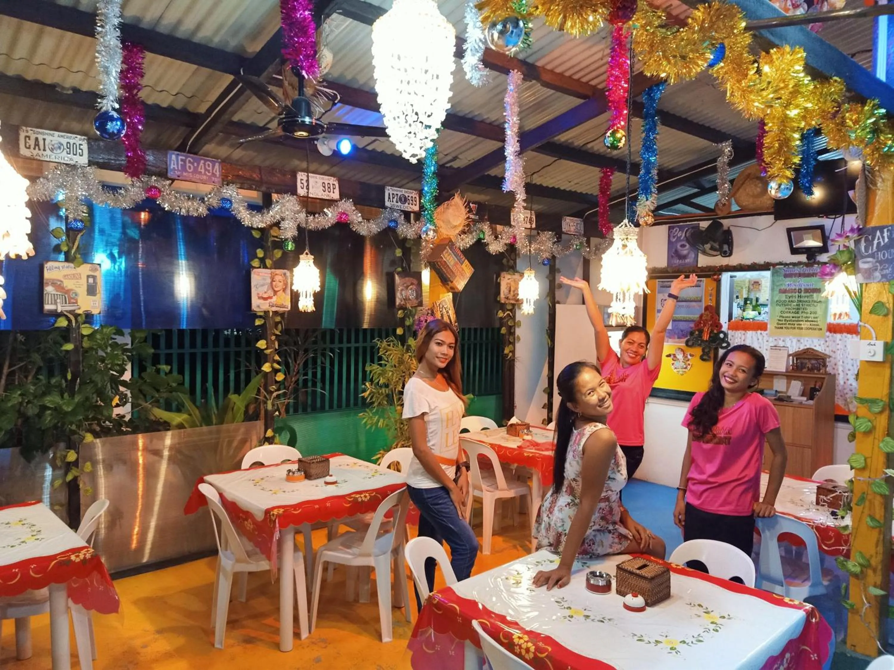 Restaurant/places to eat in Moalboal Bamboo Guest House