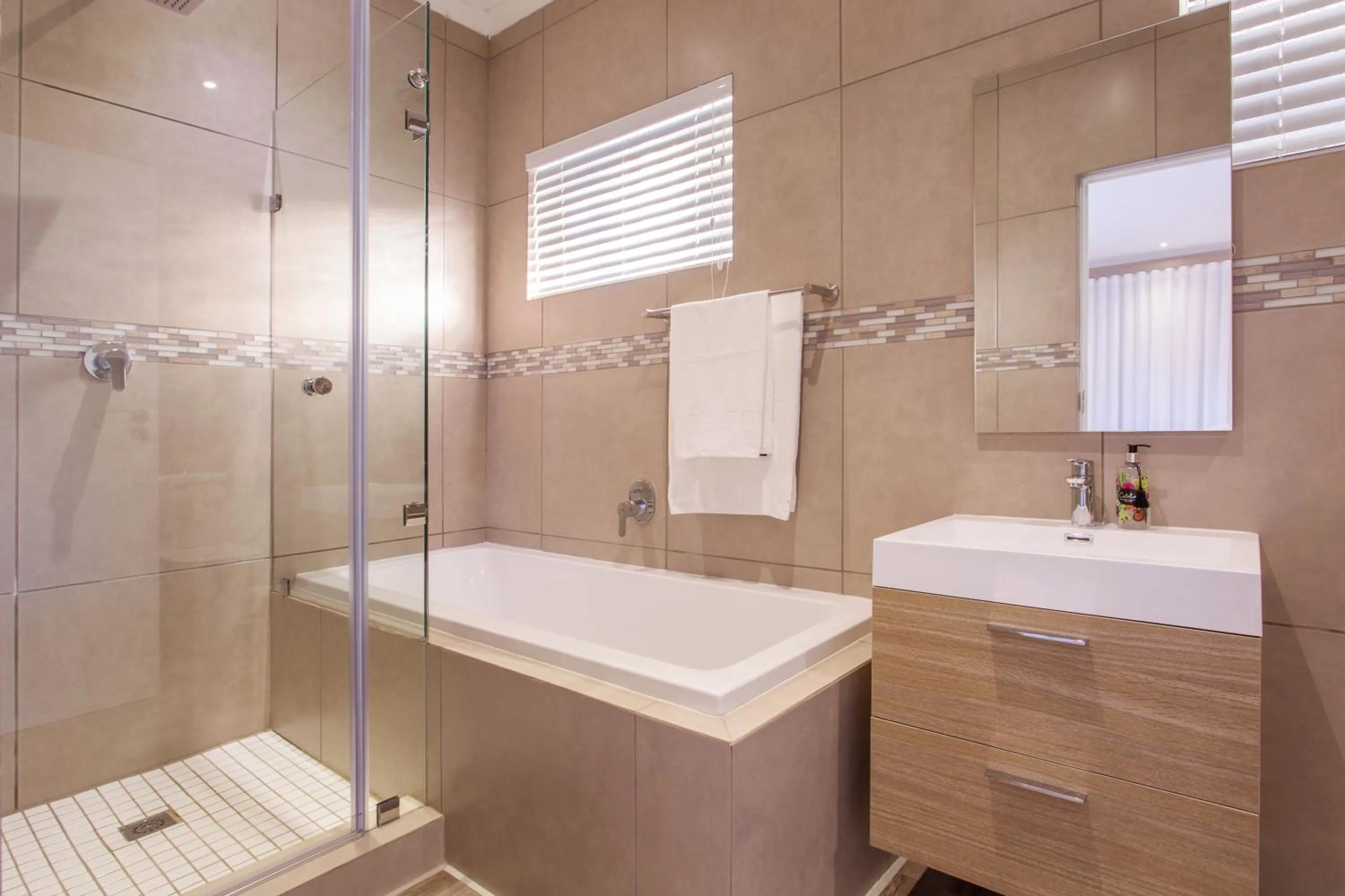 Bathroom in The Aviary