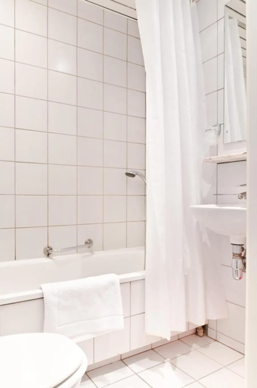 Bathroom in Hotel Queen Anne