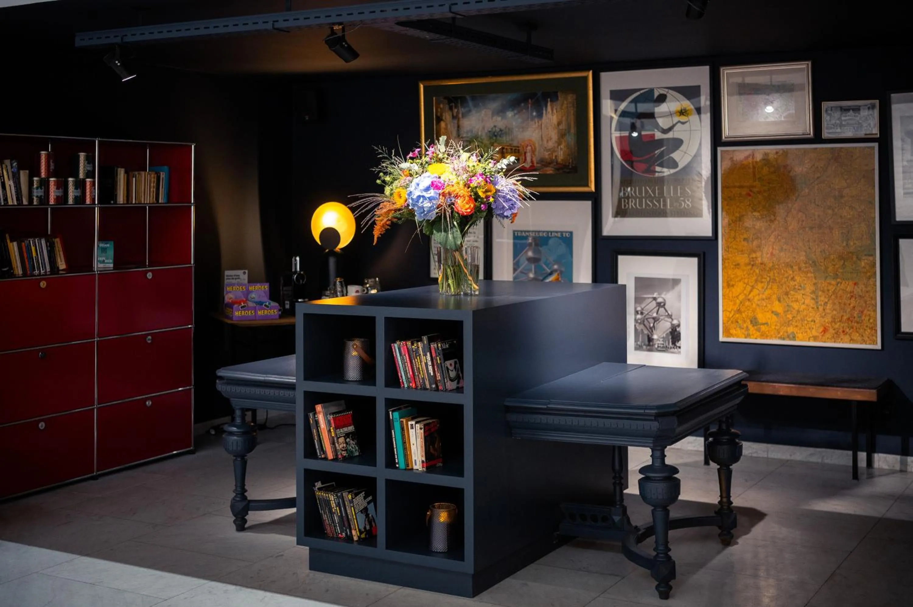 Lobby or reception in Hotel Queen Anne