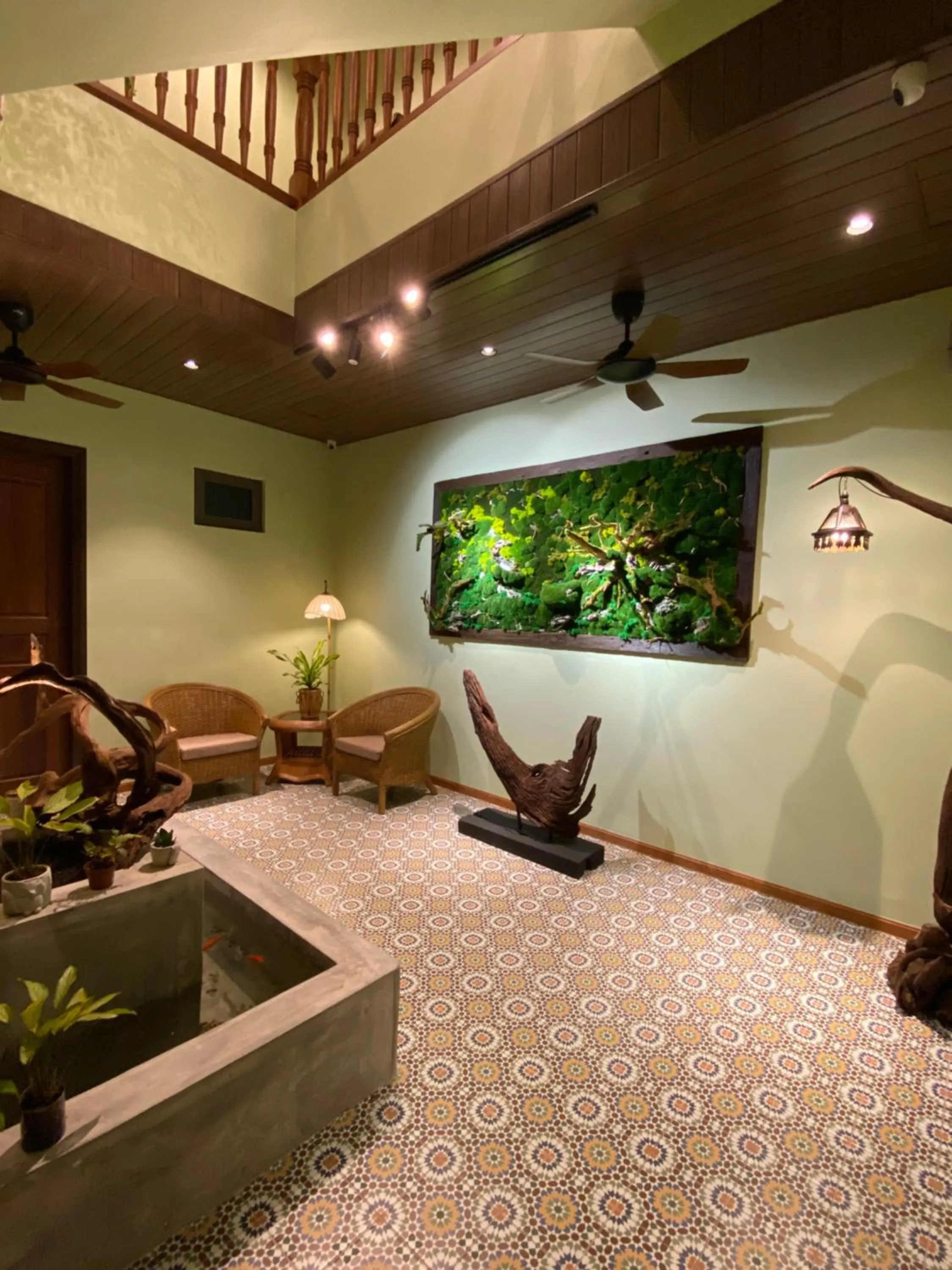 Decorative detail in ke-lan-tan House