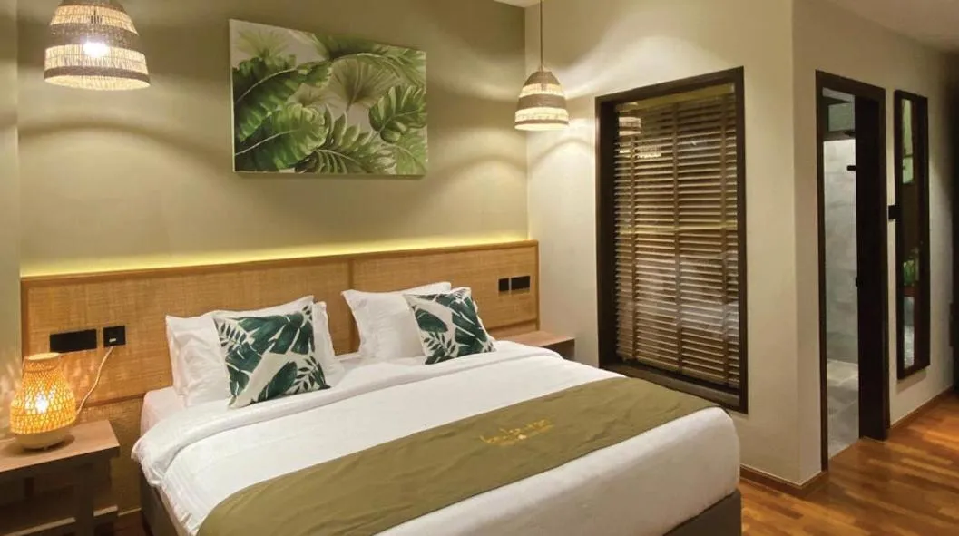 Bedroom, Bed in ke-lan-tan House