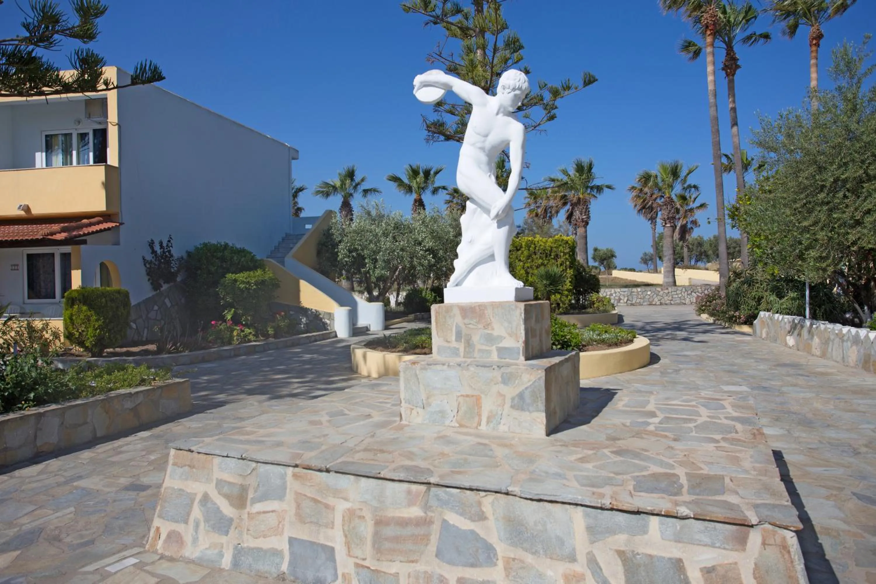 Day in Eurovillage Achilleas Hotel