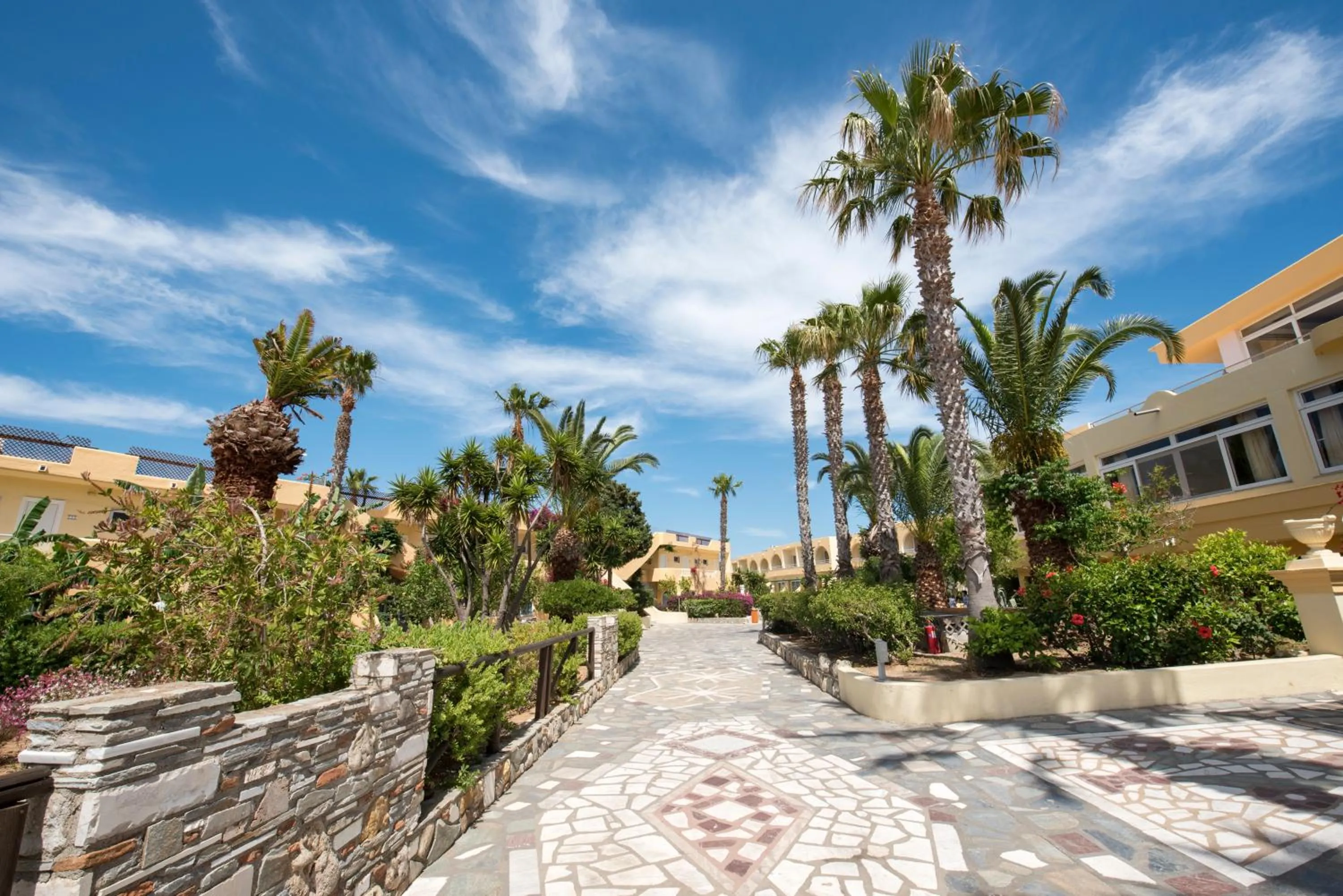 Area and facilities in Eurovillage Achilleas Hotel