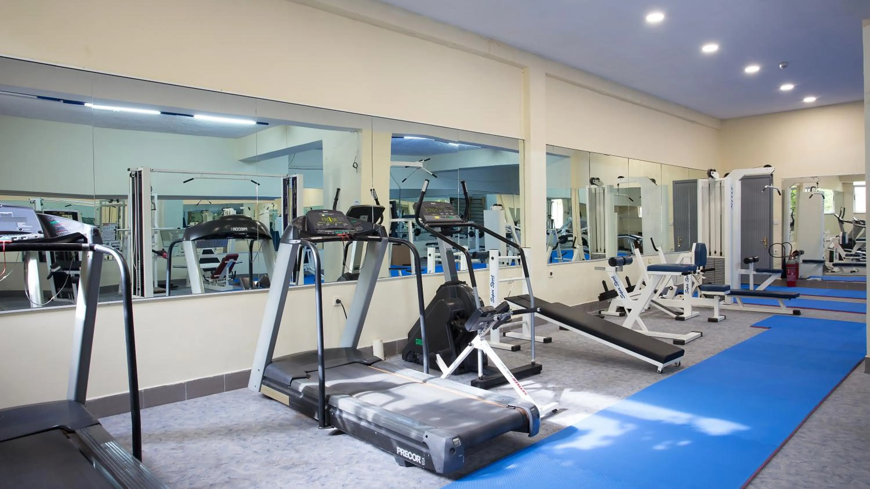 Fitness centre/facilities in Eurovillage Achilleas Hotel