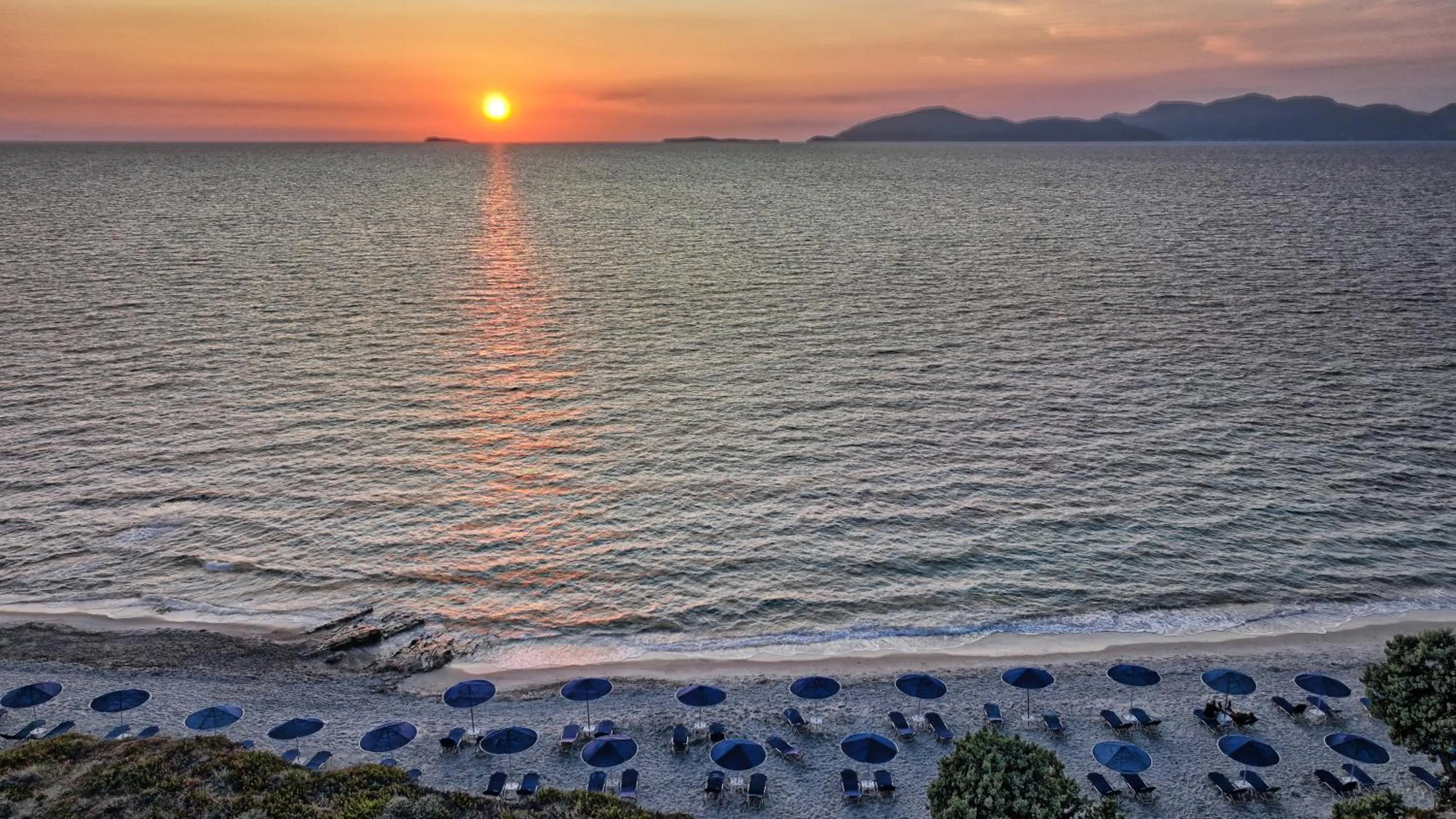 Beach in Eurovillage Achilleas Hotel