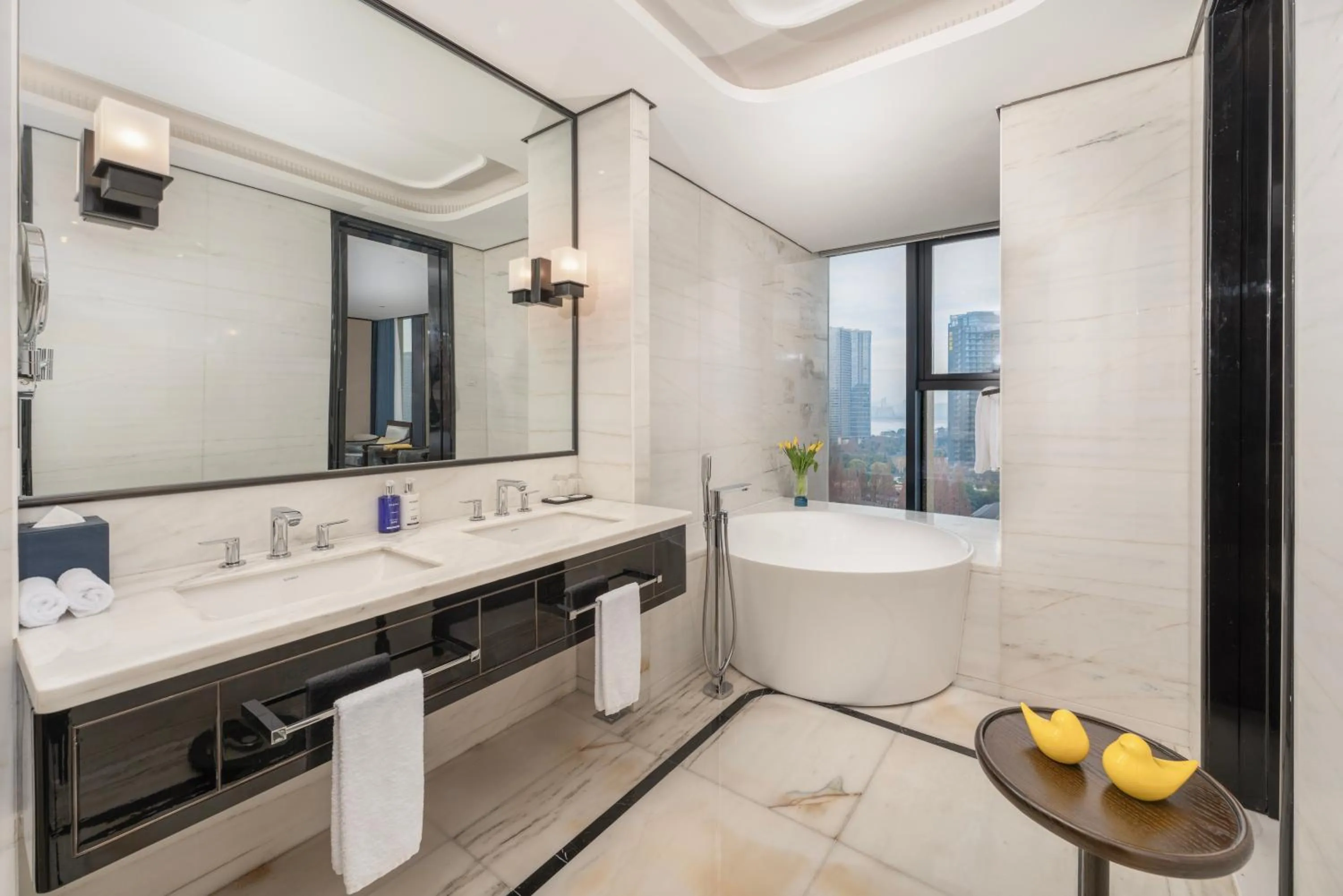 Bath in voco - Hangzhou Binjiang Minghao by IHG