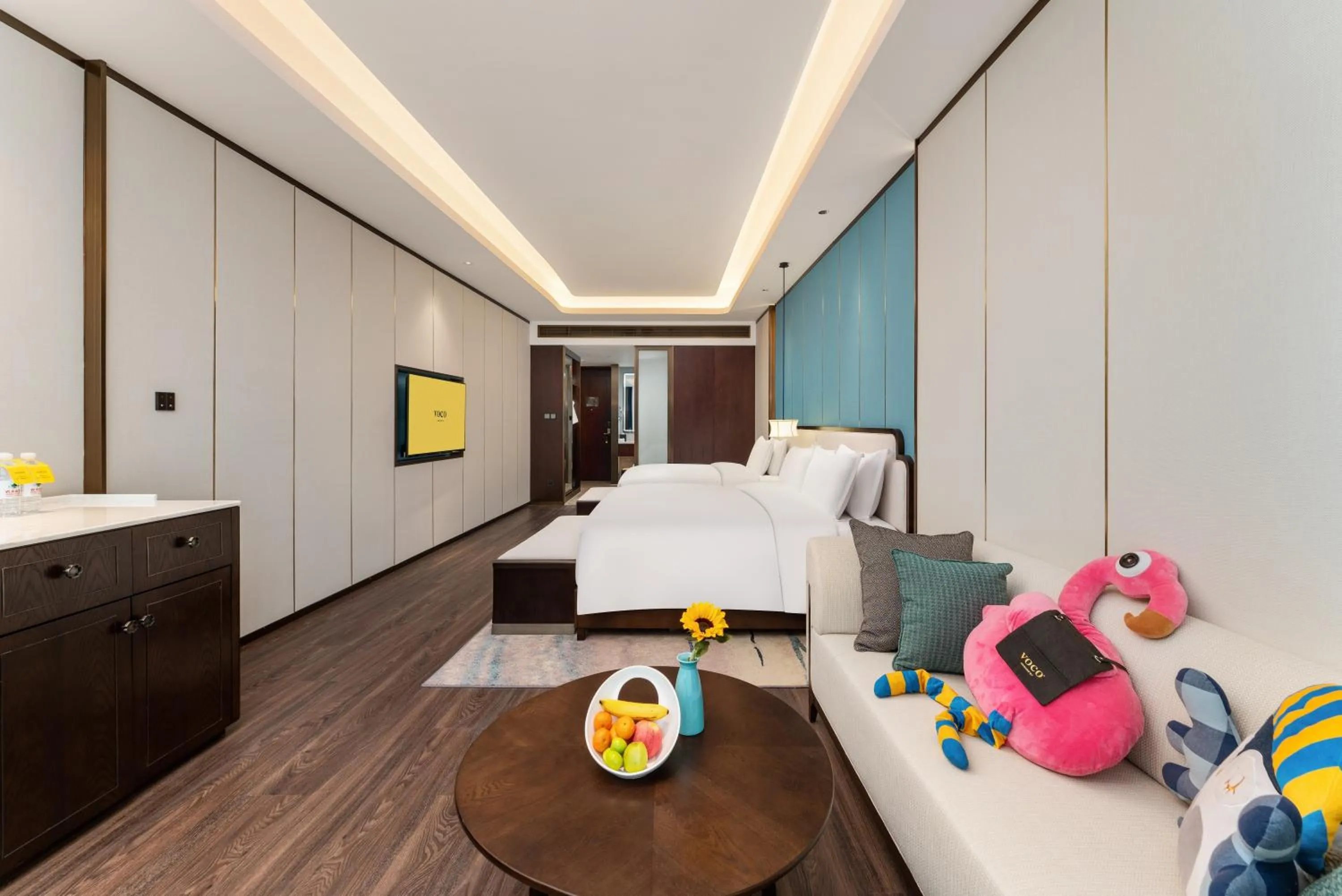 Photo of the whole room, Bed in voco - Hangzhou Binjiang Minghao by IHG