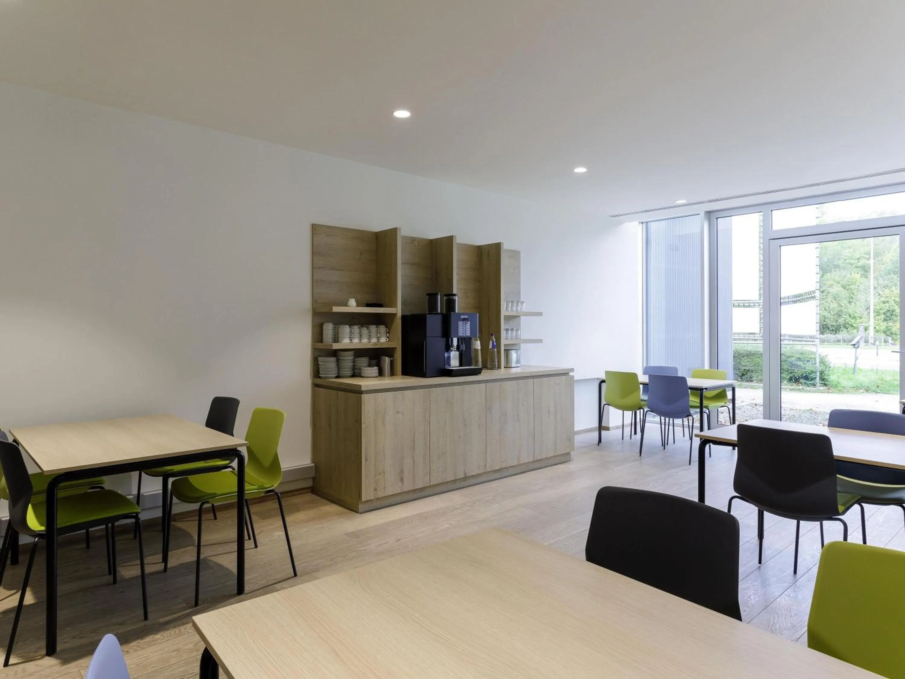 Meeting/conference room in ibis Styles Kortrijk Expo