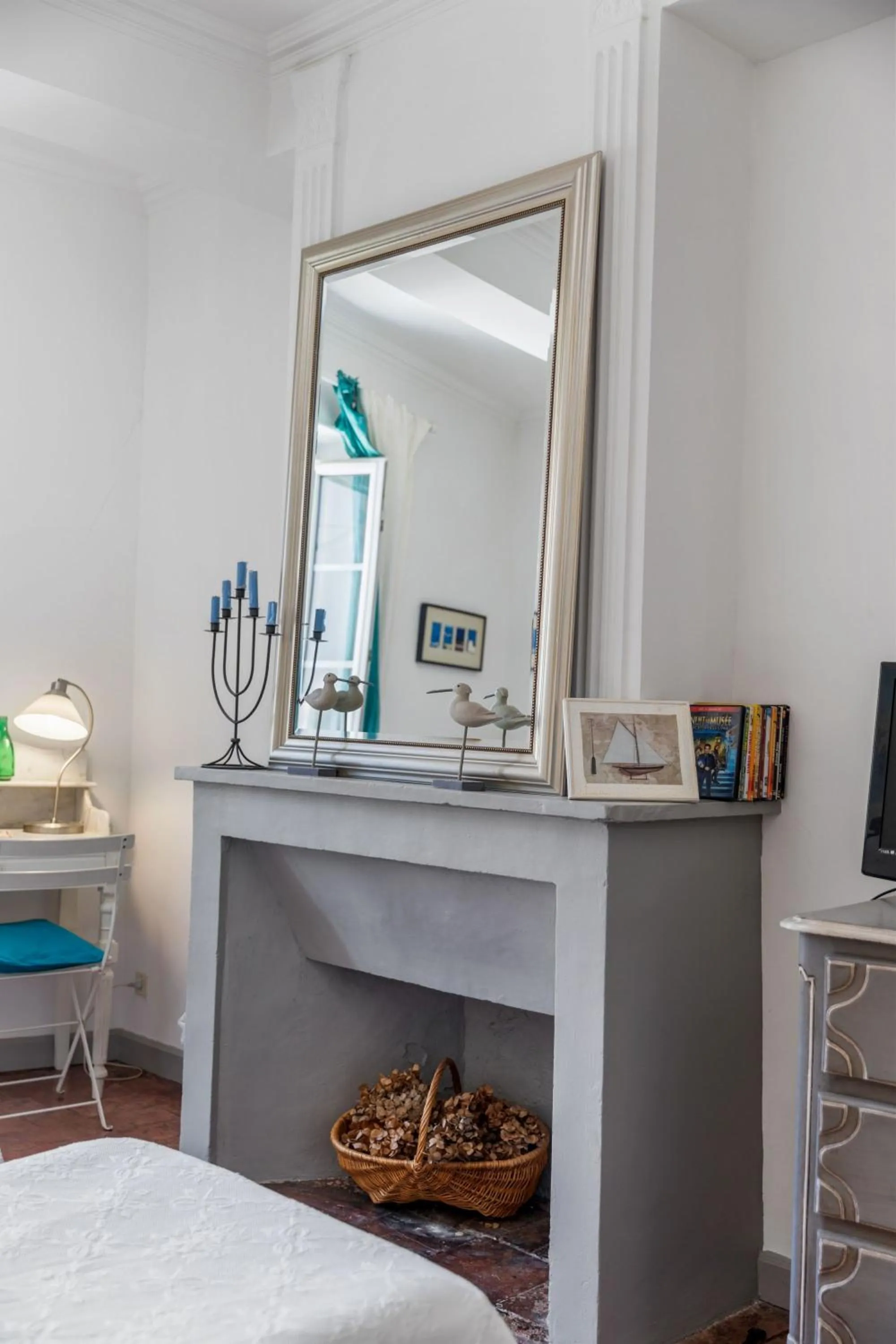 Bed in L'ORANGERIE Chambres d'hotes de charme