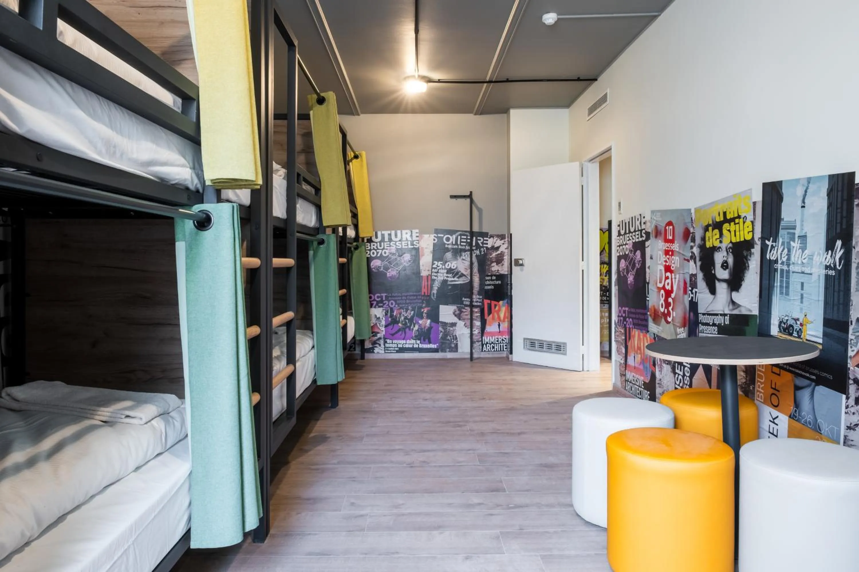 bunk bed, Bed in a&o Brussel Centrum