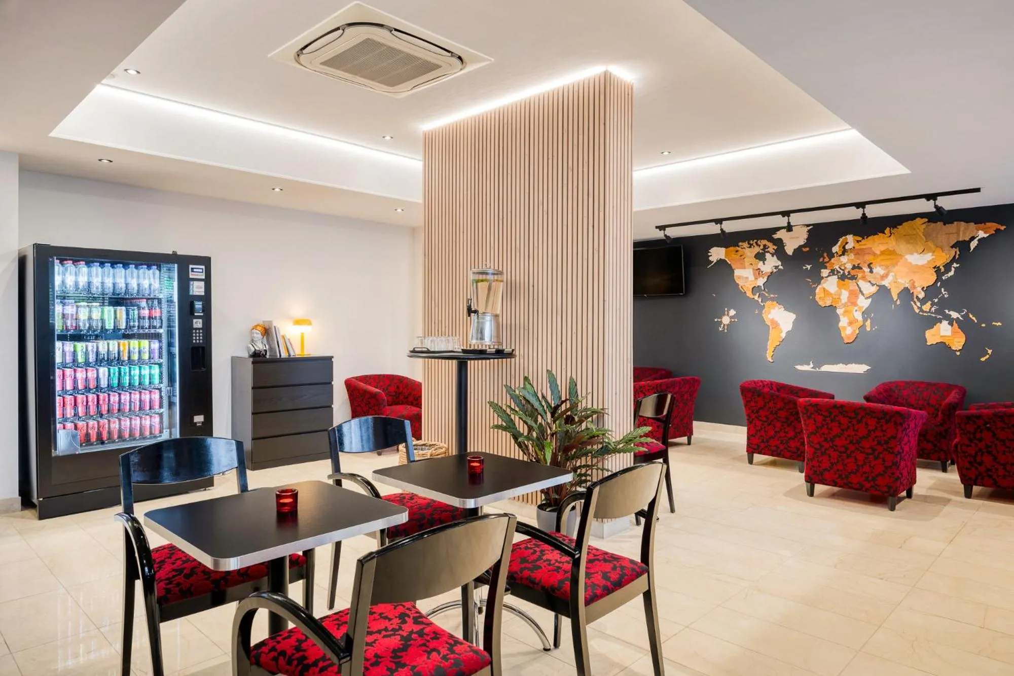 Lobby or reception in First Euroflat Hotel