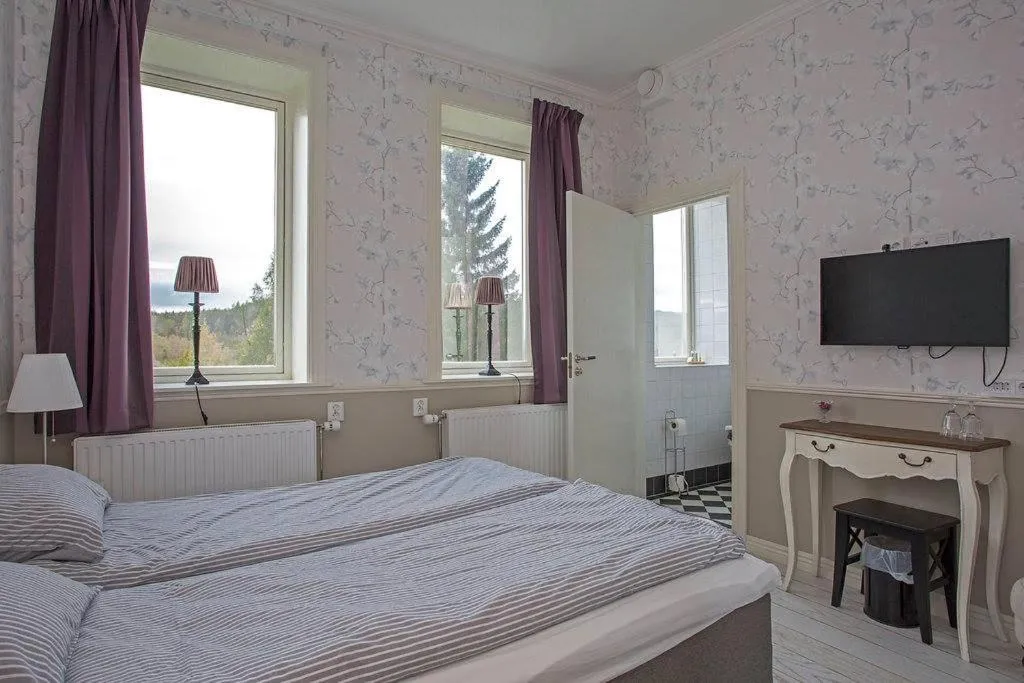 Bed in Norrfly Herrgård