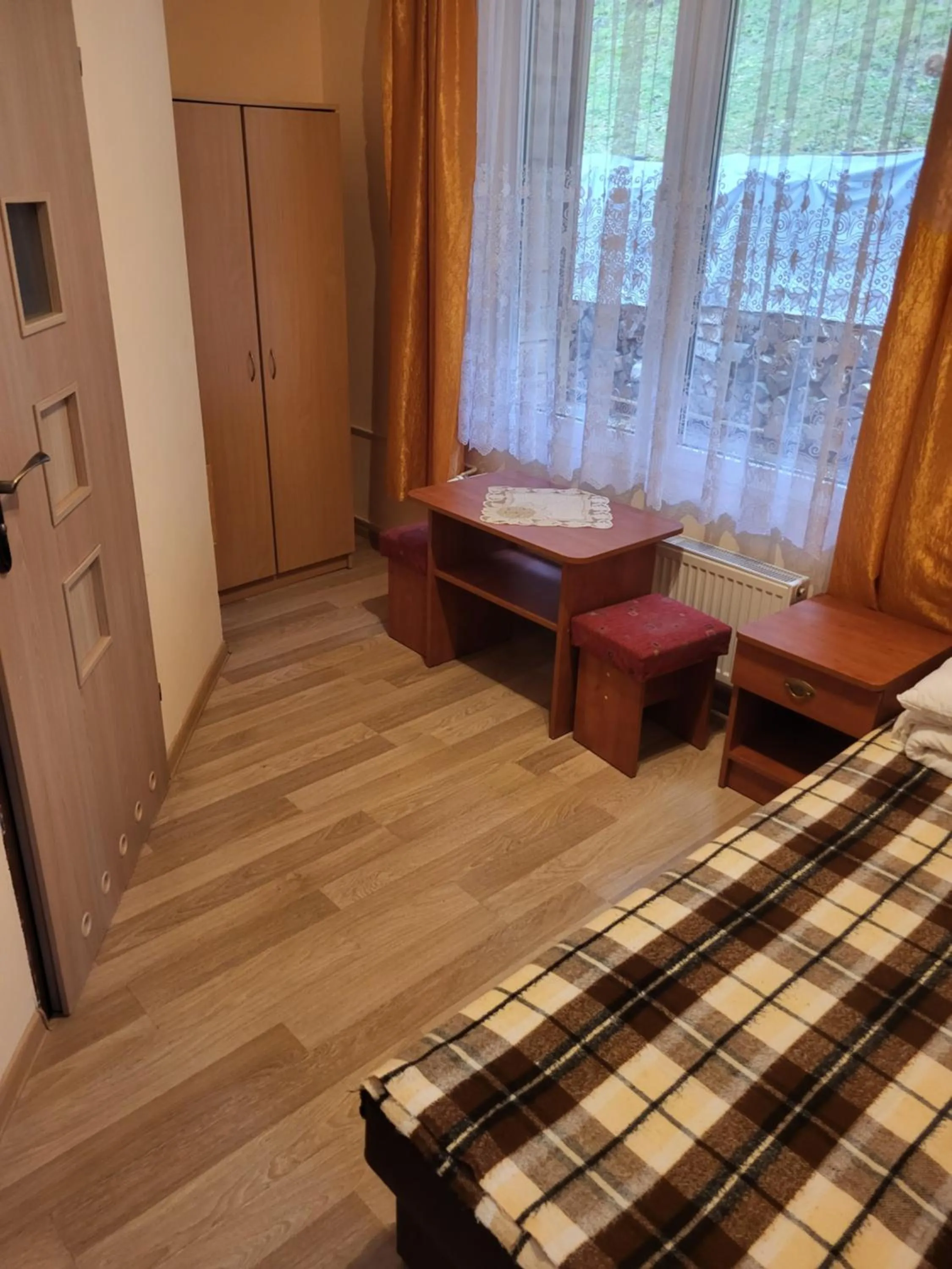 Photo of the whole room, Bed in O.W.S. Strzecha
