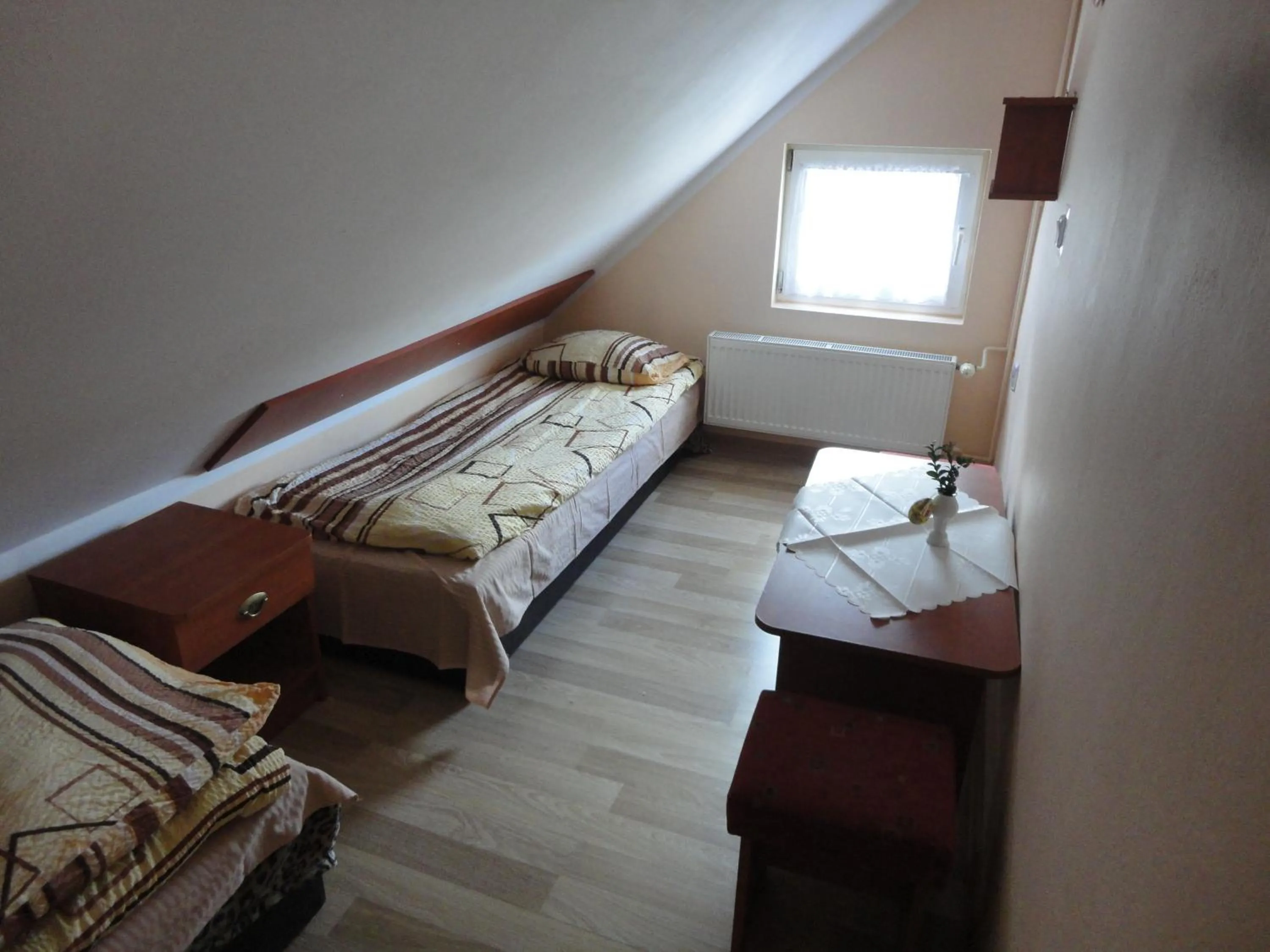 Photo of the whole room, Bed in O.W.S. Strzecha