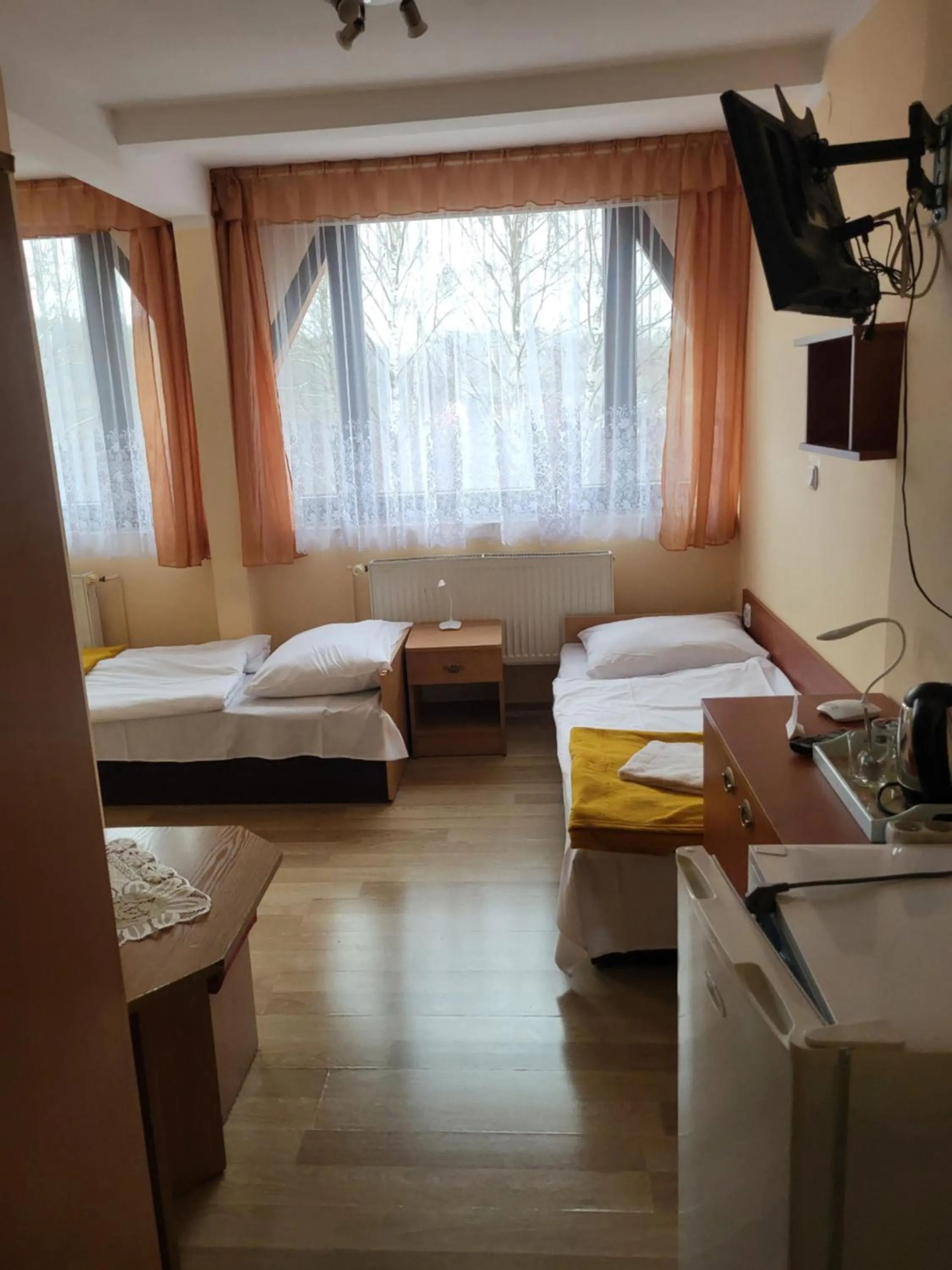 Photo of the whole room, Bed in O.W.S. Strzecha