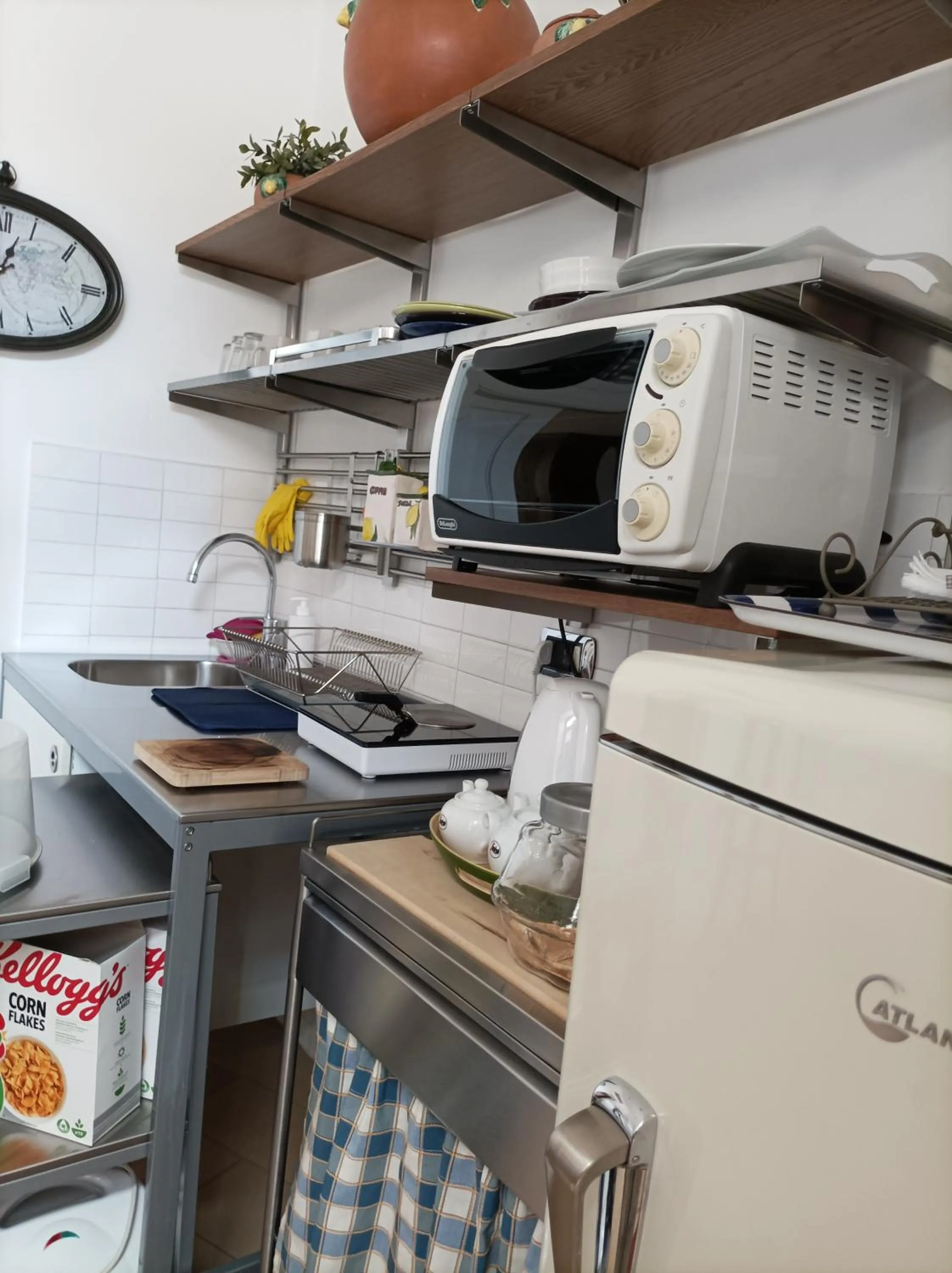 Communal kitchen in Il Portoncino