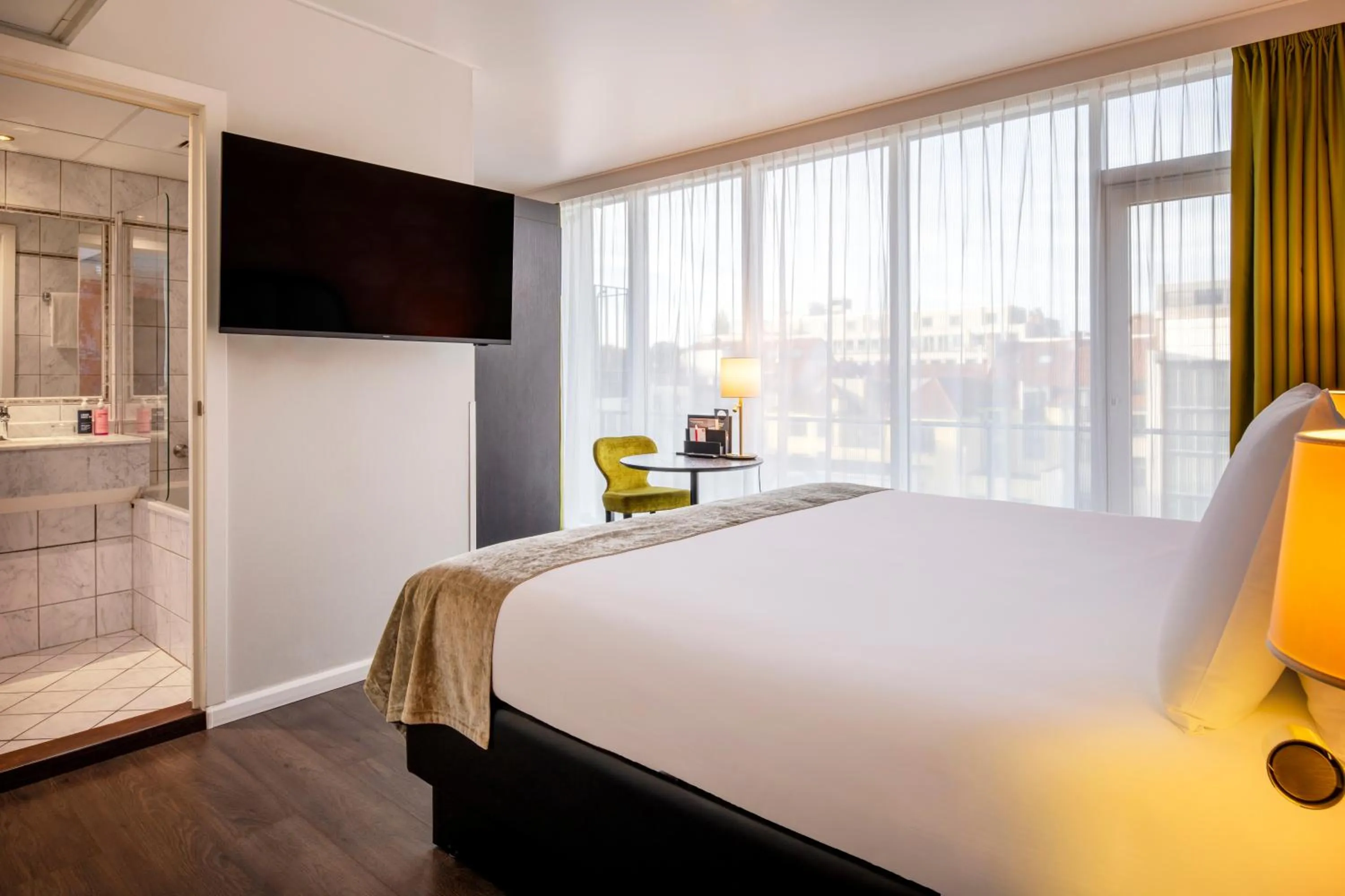 Bed in Thon Hotel Bristol Stephanie