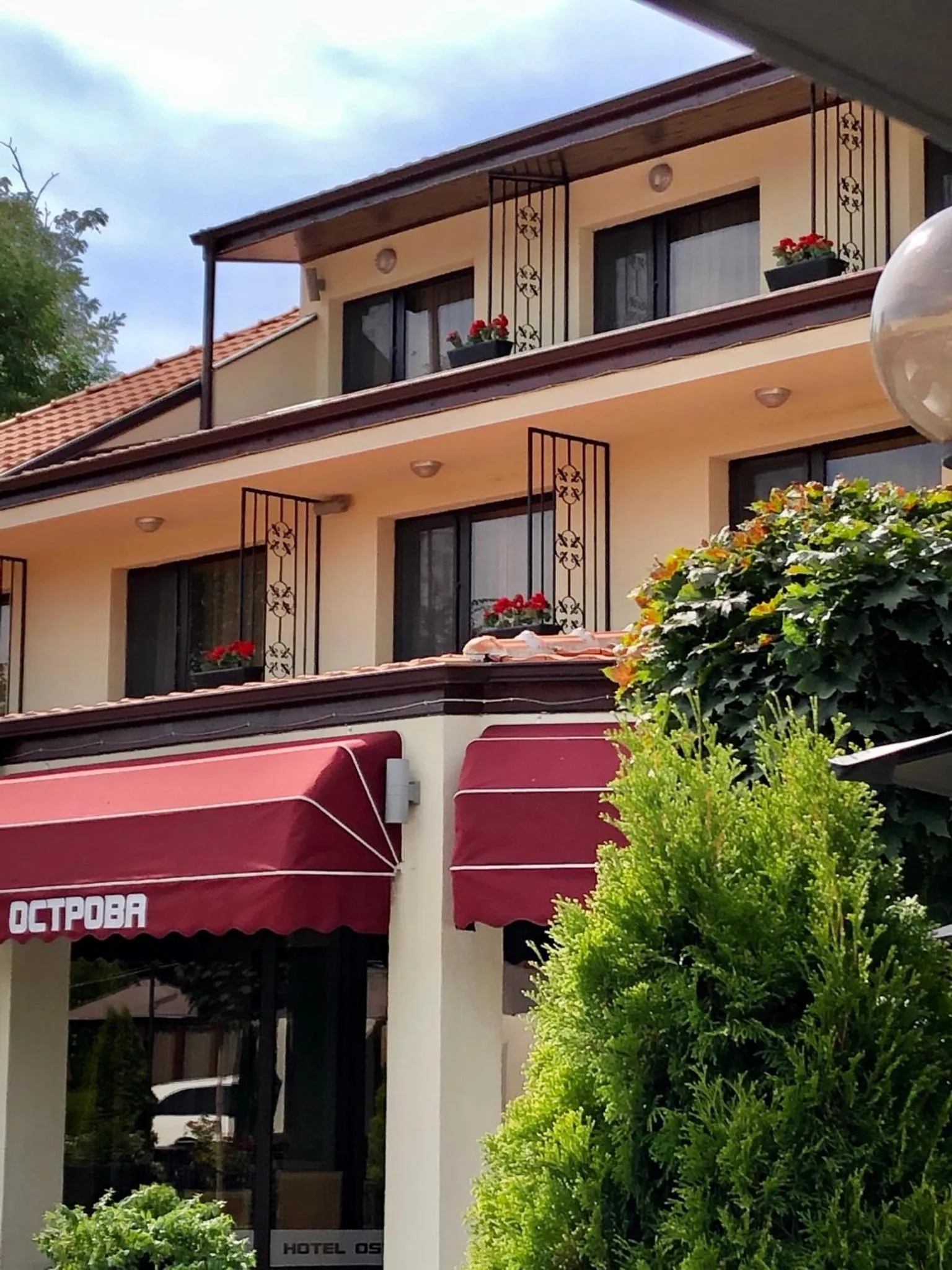 Facade/entrance in Hotel Ostrova