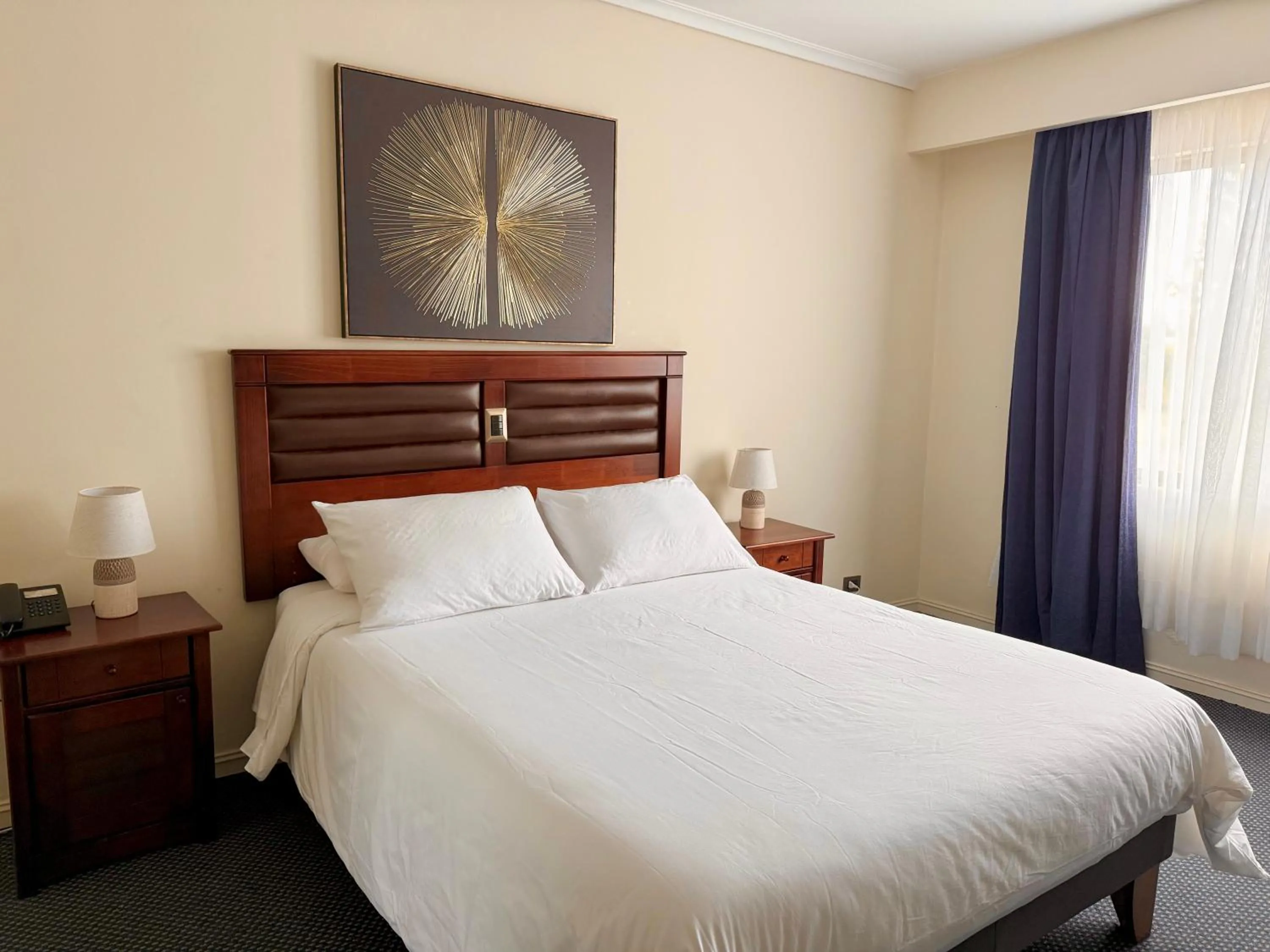 Bed in Hotel Econohotel