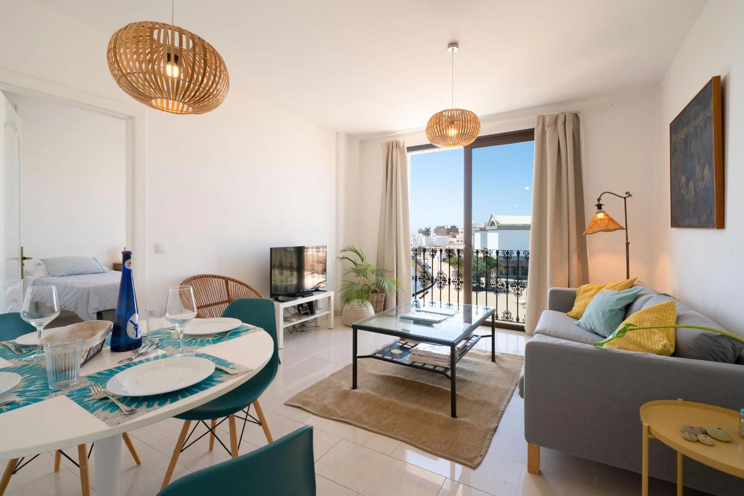 Living El Charco-central location