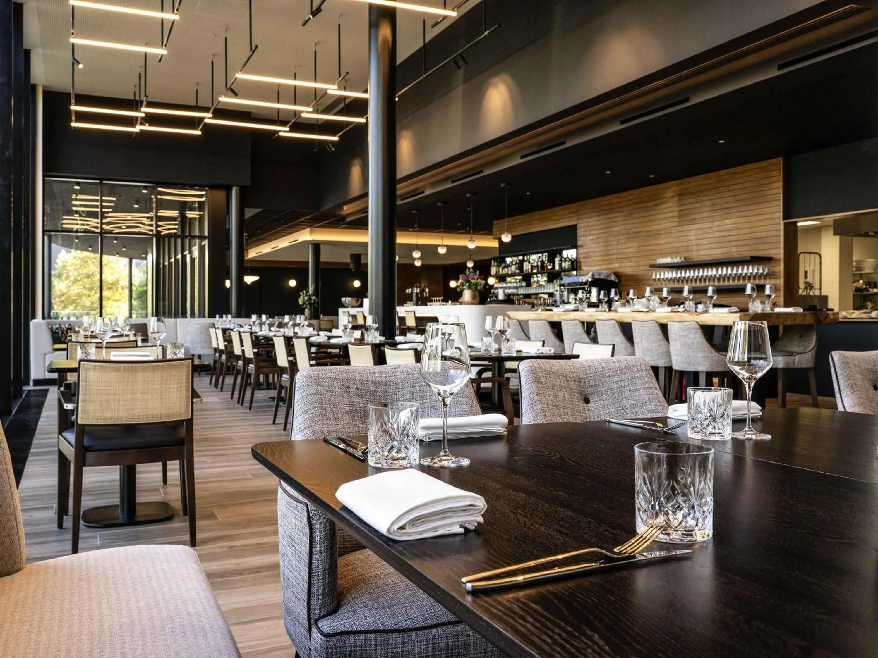 Restaurant/places to eat in Mercure Namur Hotel