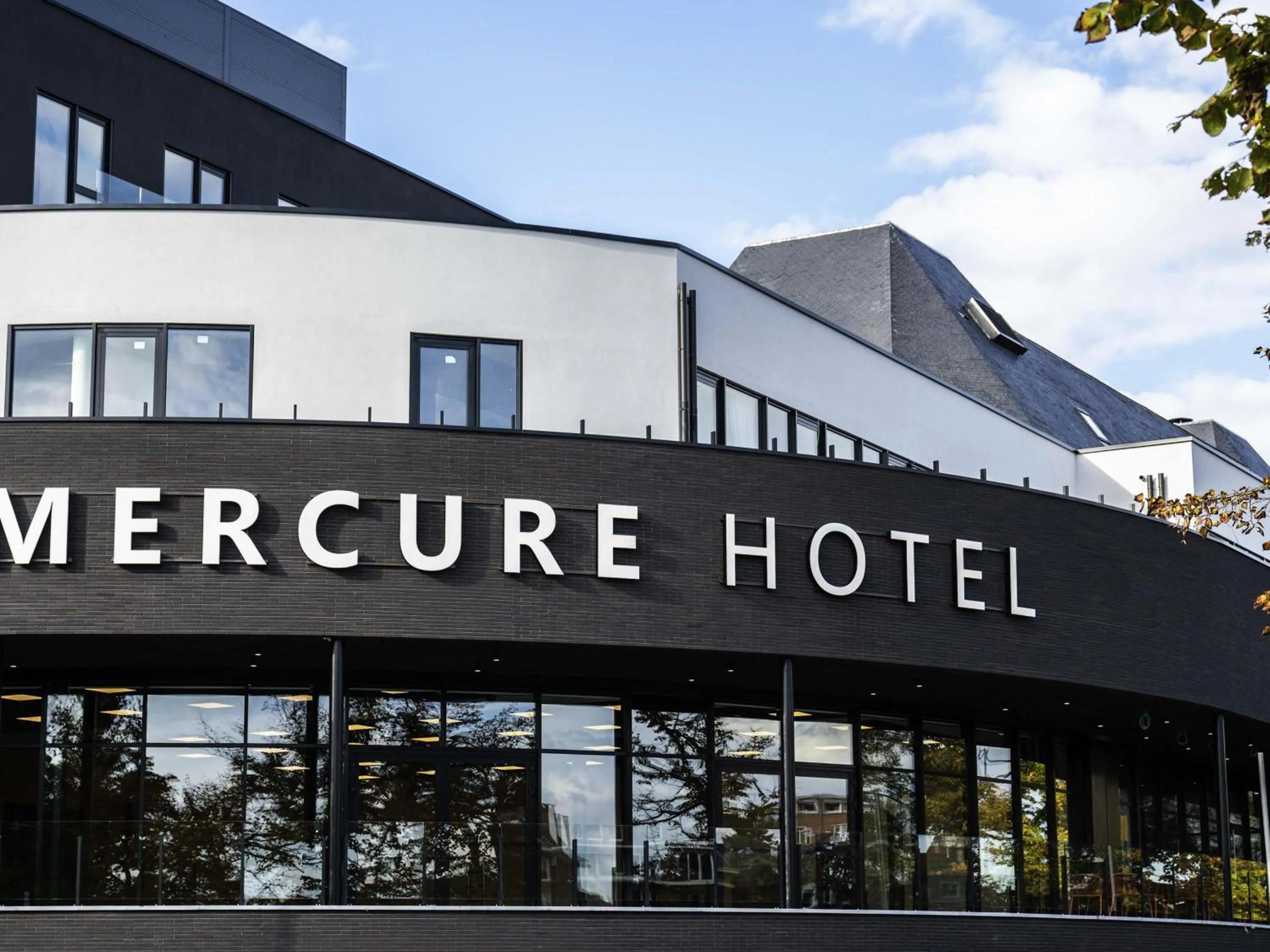 Property building in Mercure Namur Hotel