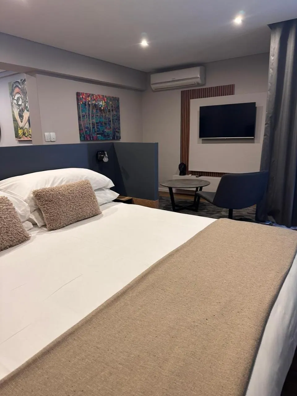 Bedroom, Bed in The Lakes Boutique Lodge