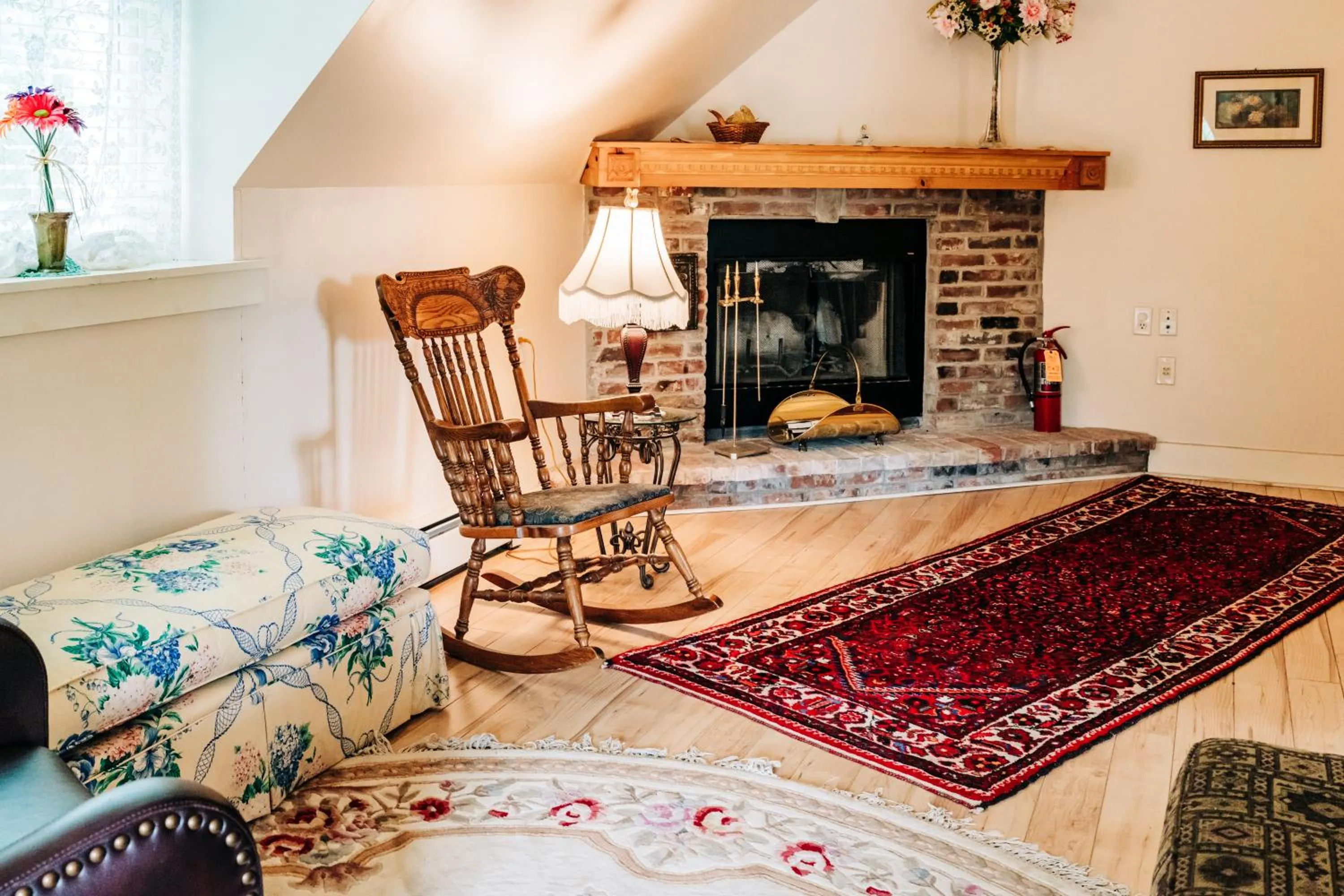 Dining area in Mercersburg Inn