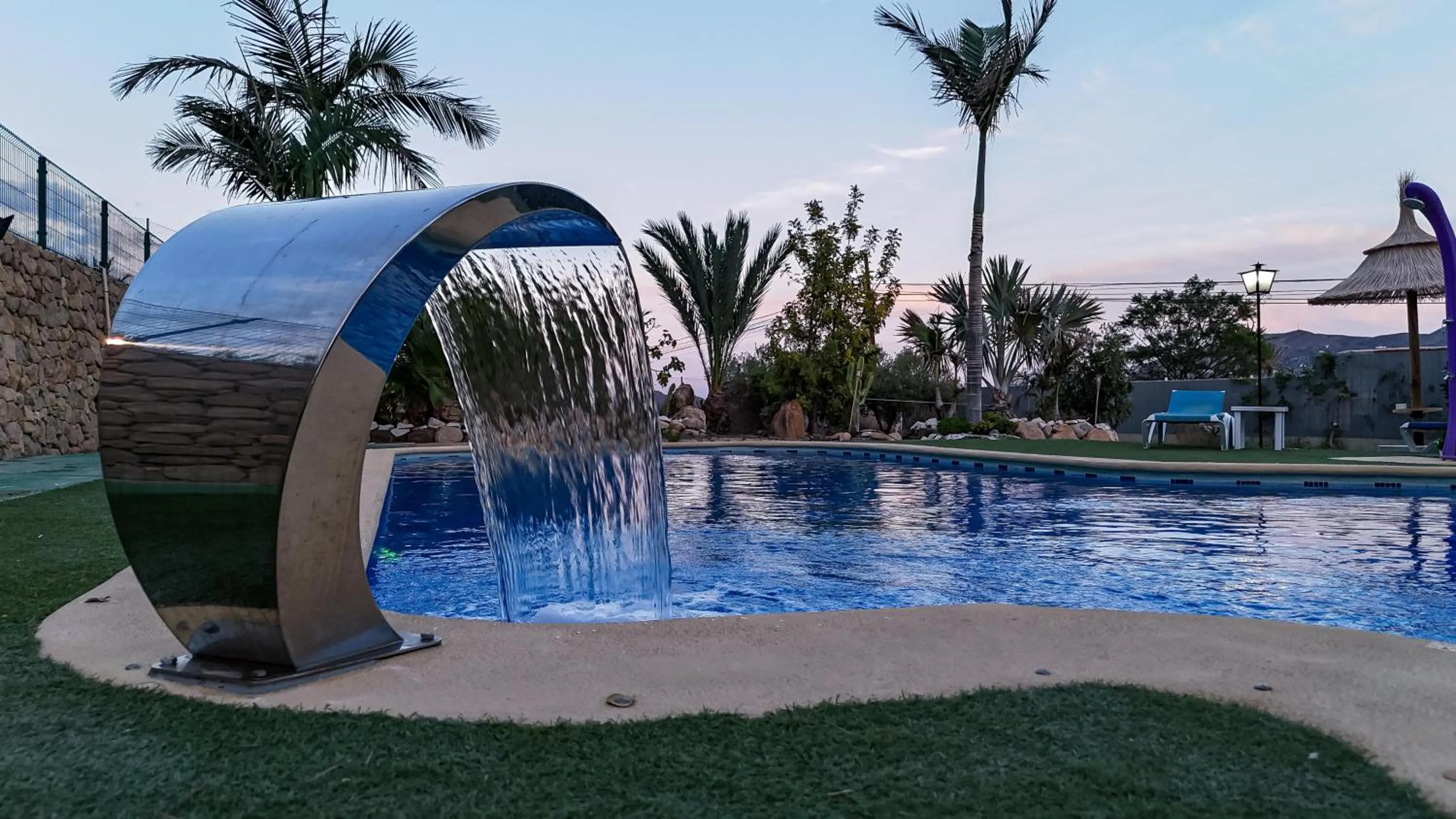 Swimming pool in Villa Adelina en Turre, Almería, Villa de lujo con piscina privada cerca de las playas de Mojácar