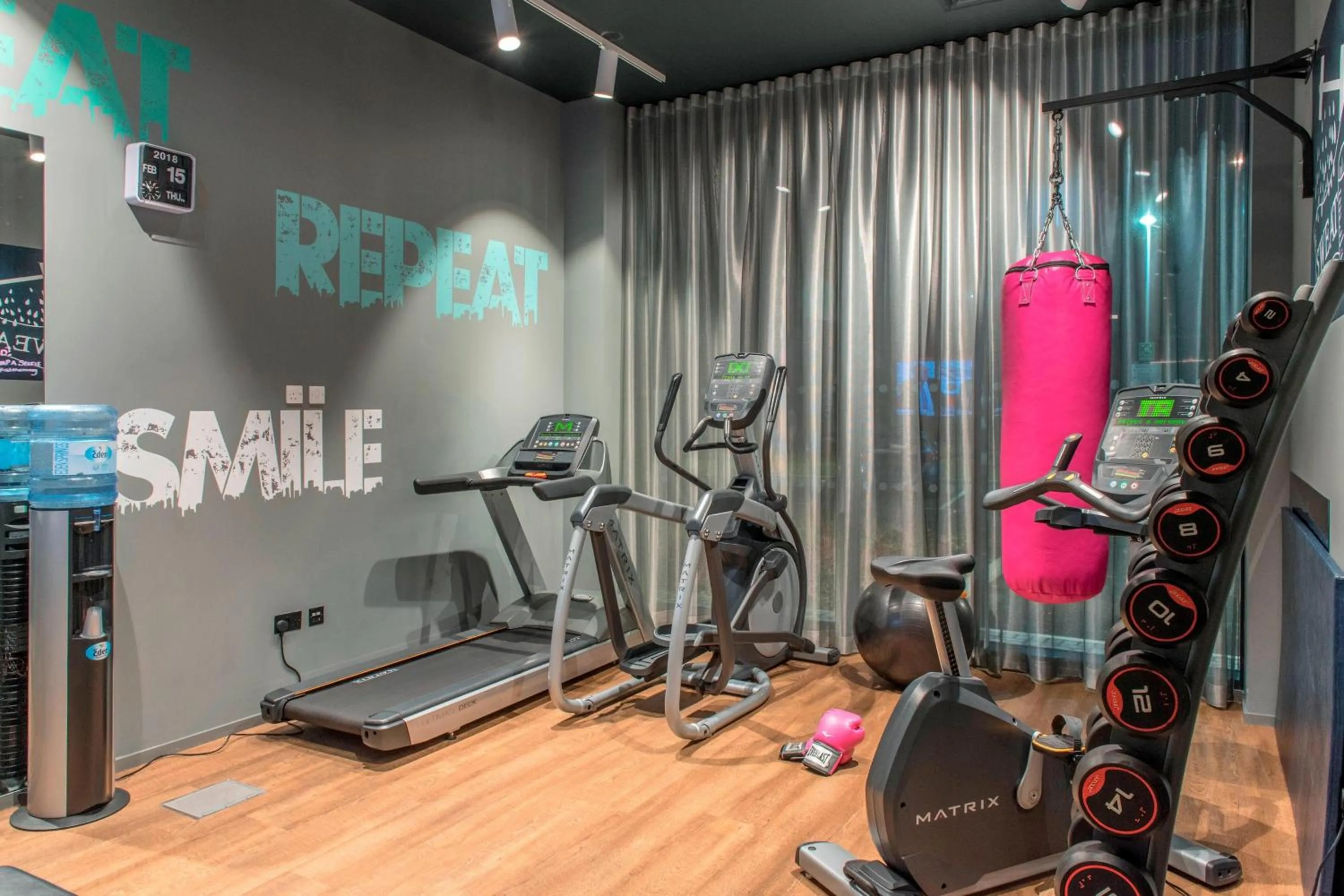 Fitness centre/facilities in Moxy Aberdeen Airport