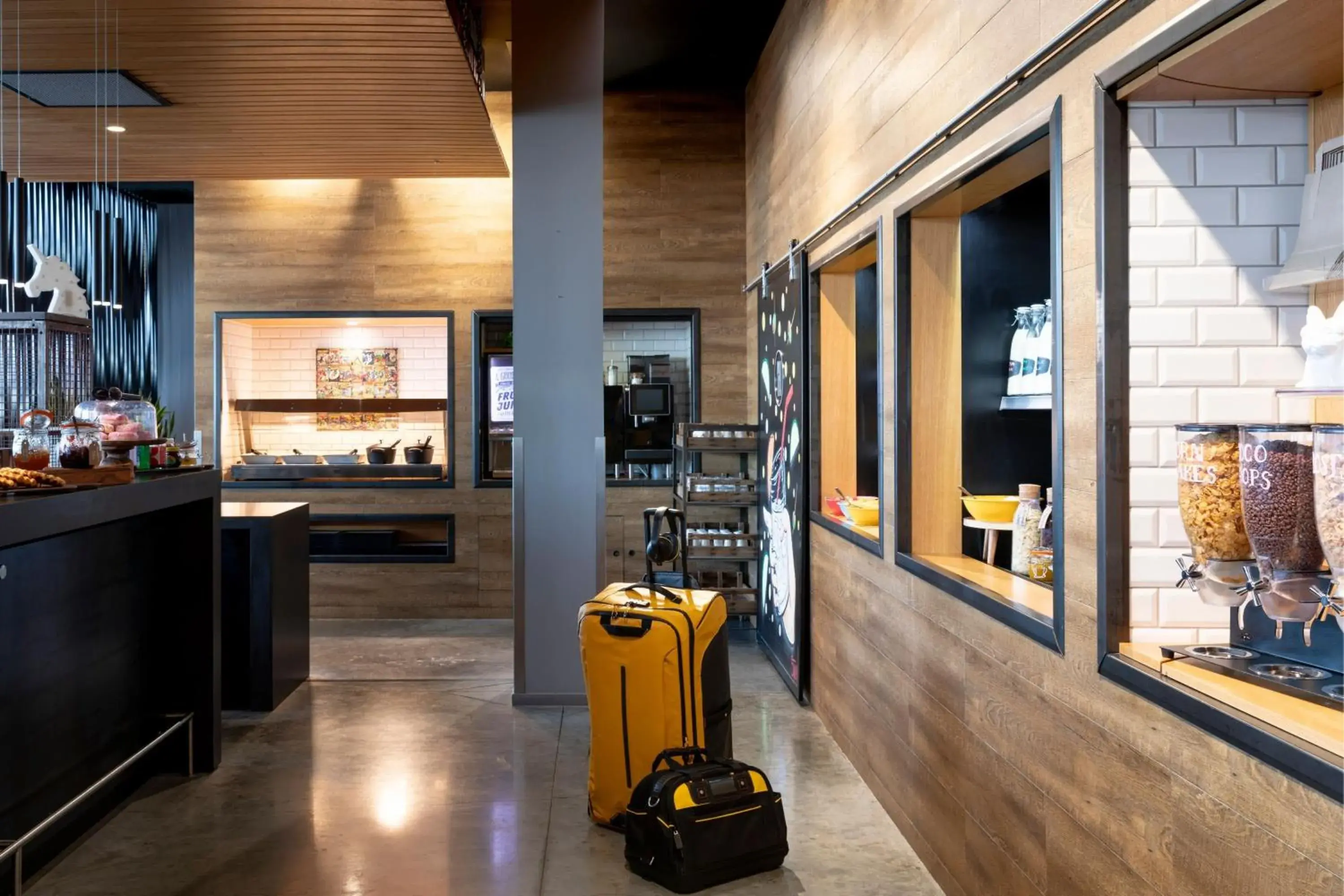 Breakfast in Moxy Aberdeen Airport Breakfast in Moxy Aberdeen Airport