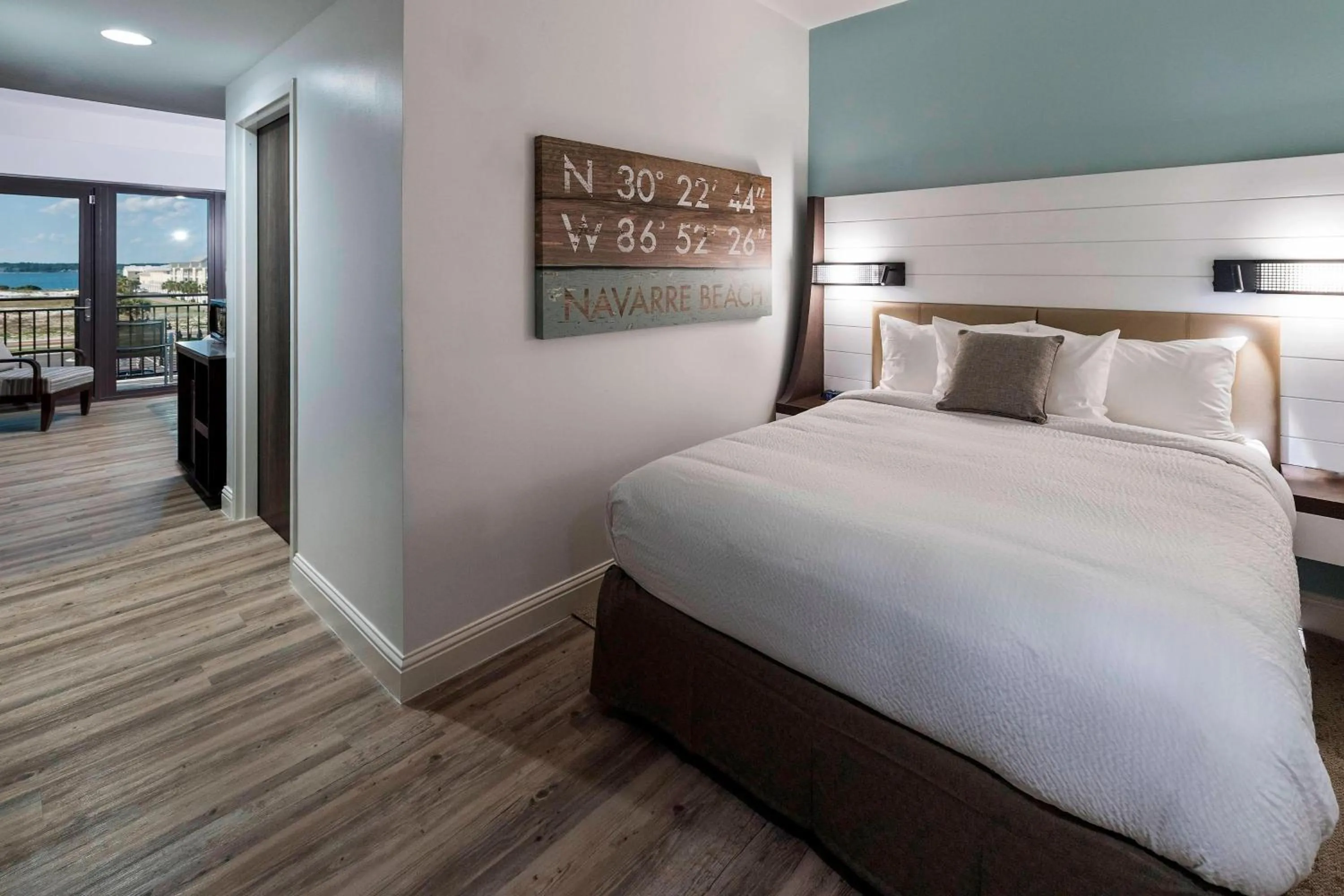 Photo of the whole room, Bed in SpringHill Suites by Marriott Navarre Oceanfront