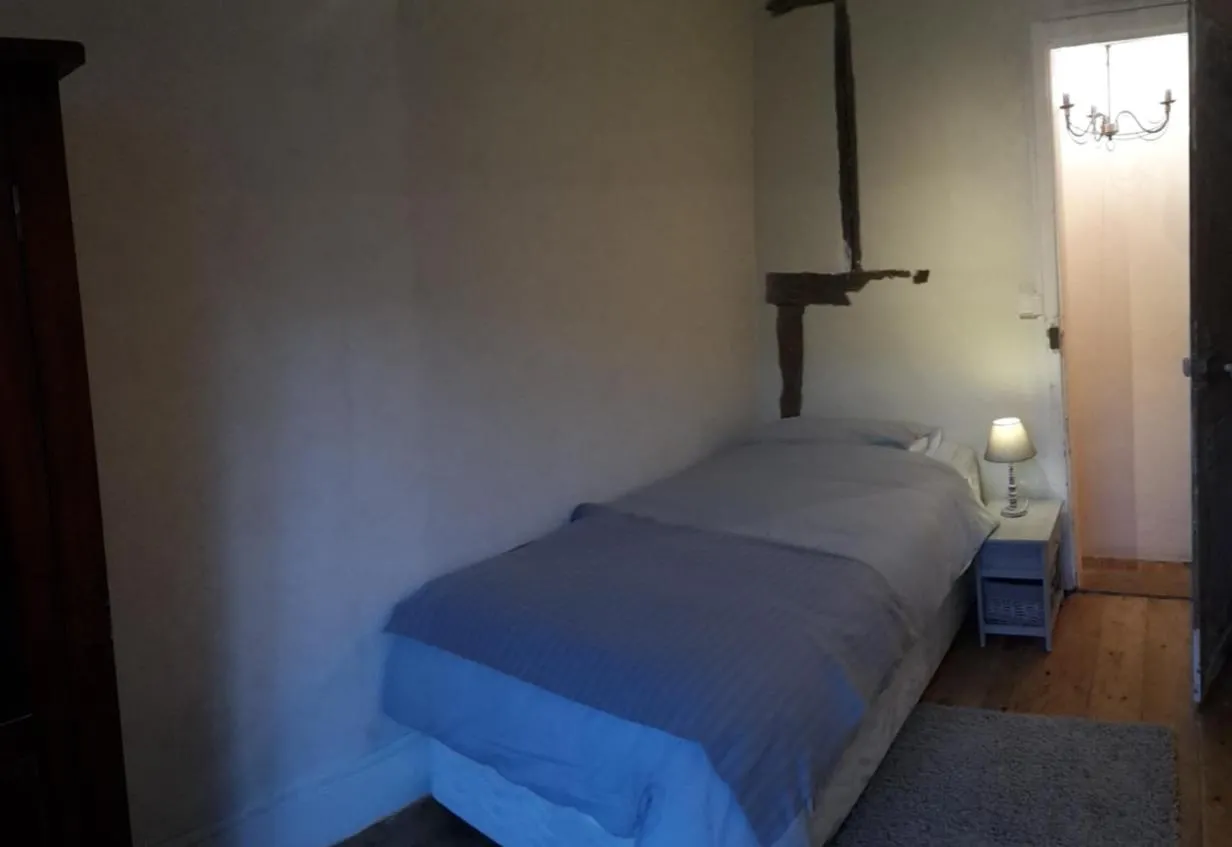Bed in Les Hirondelles