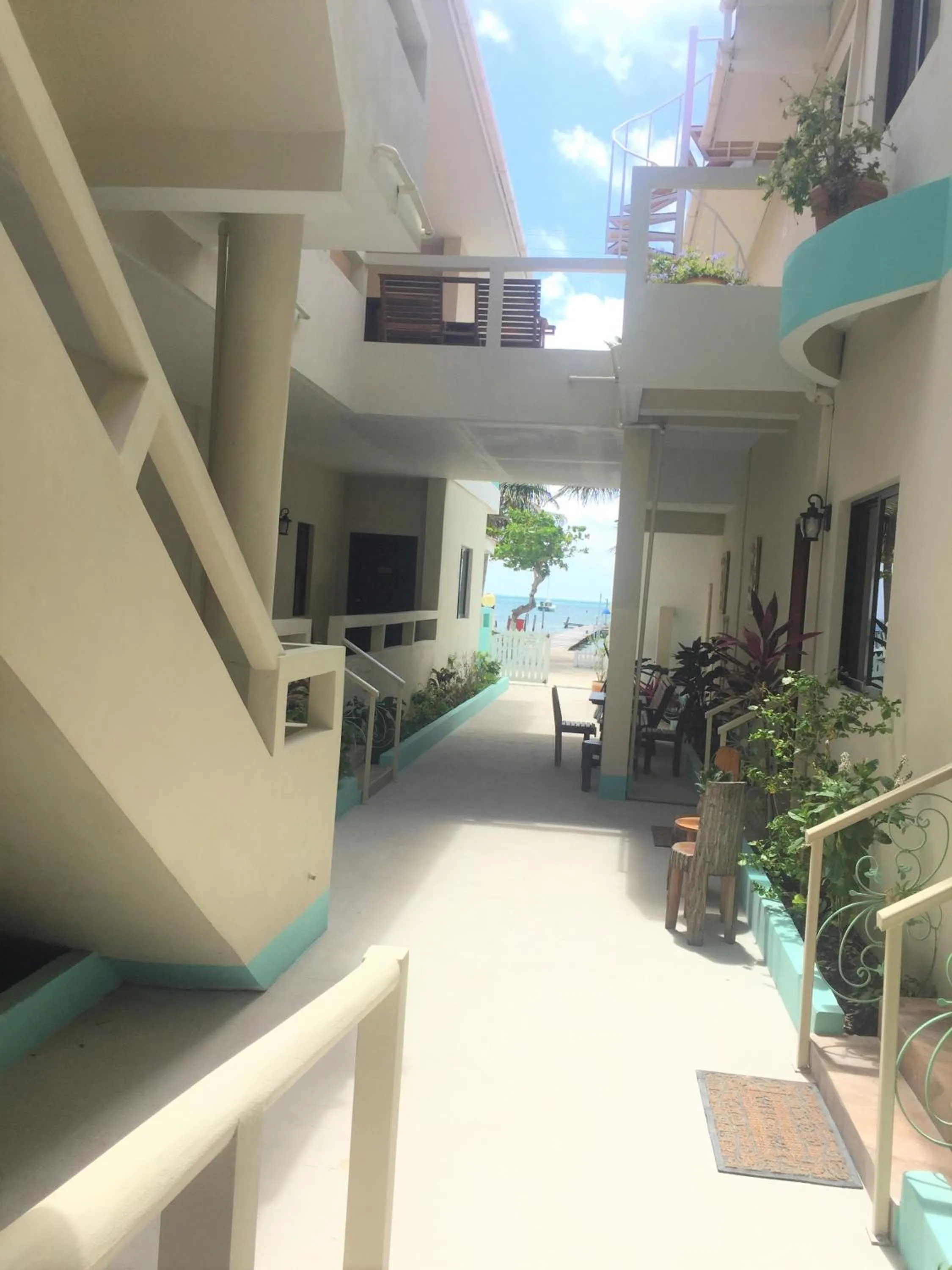 Patio in Jan's Hotel