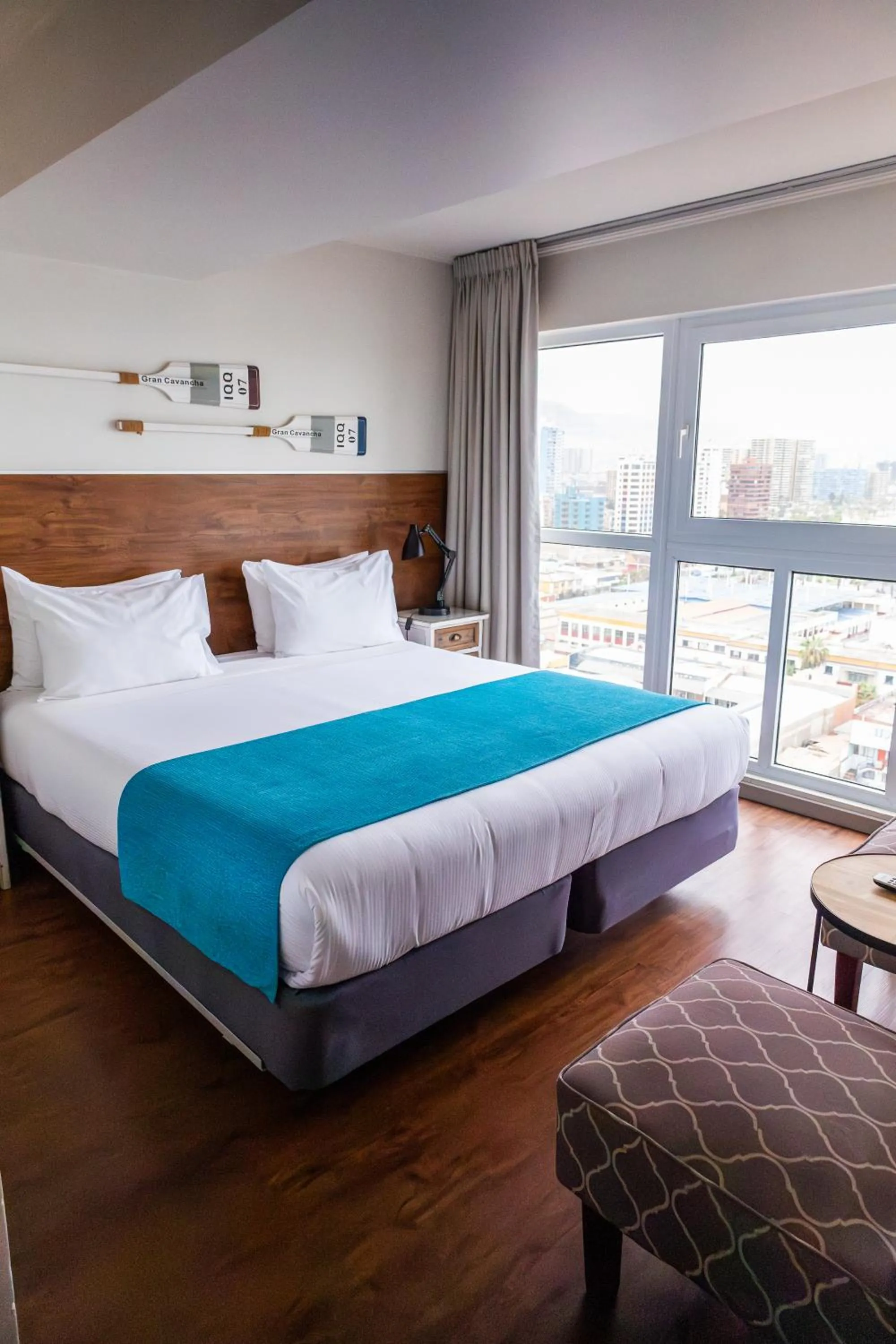 Photo of the whole room, Bed in Gran Cavancha Hotel & Apartment