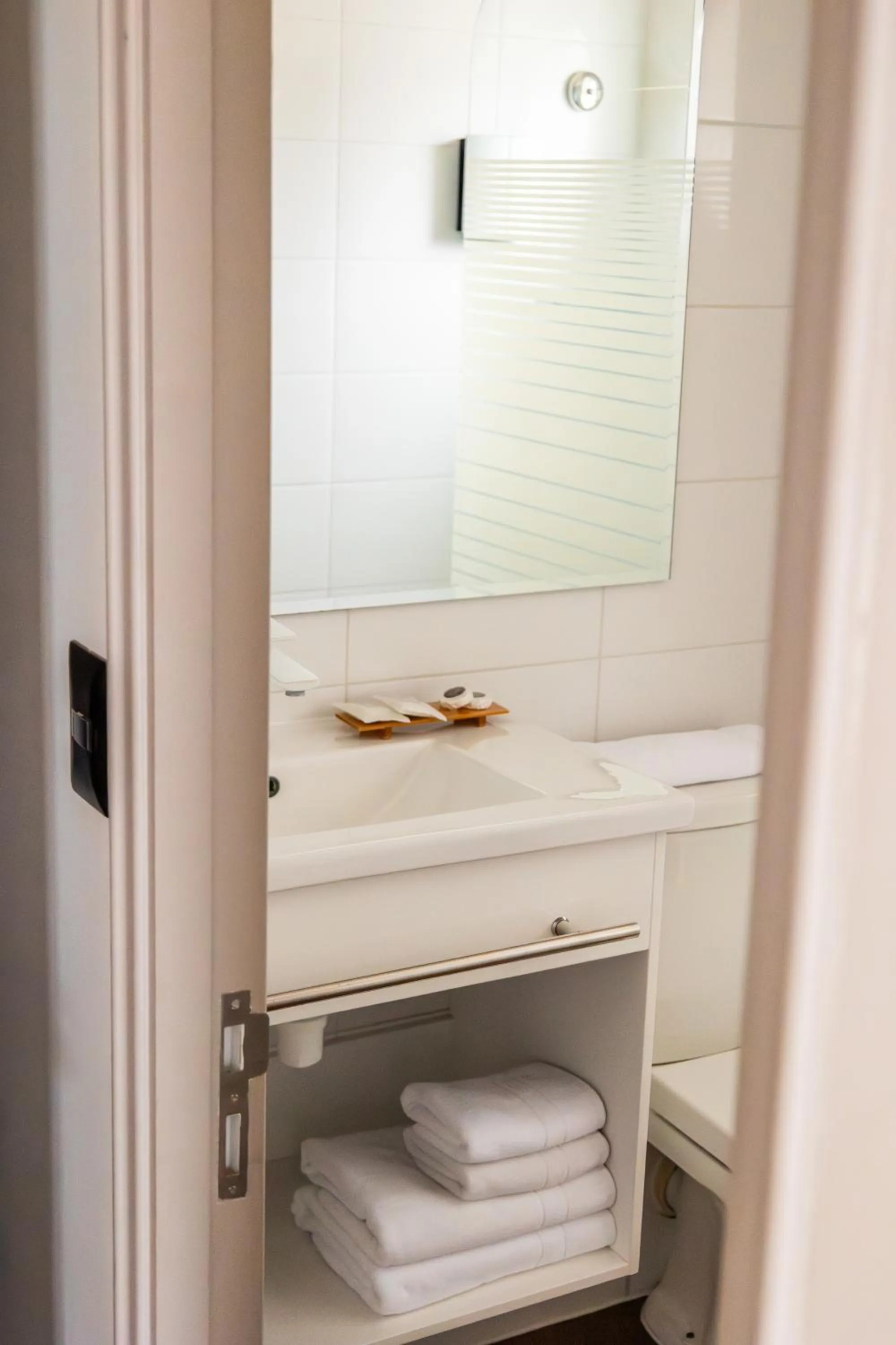 Bathroom in Gran Cavancha Hotel & Apartment