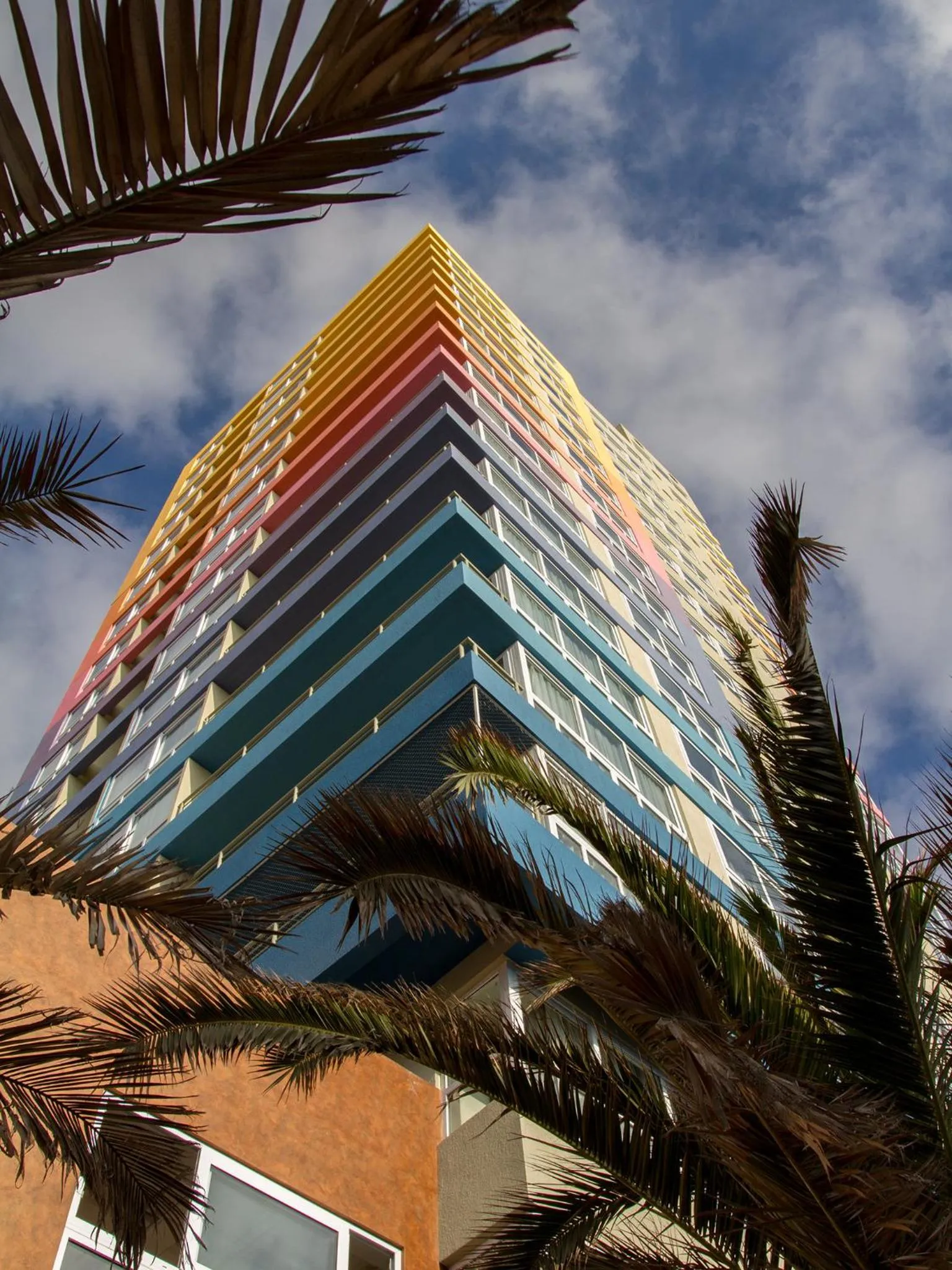 Facade/entrance in Gran Cavancha Hotel & Apartment