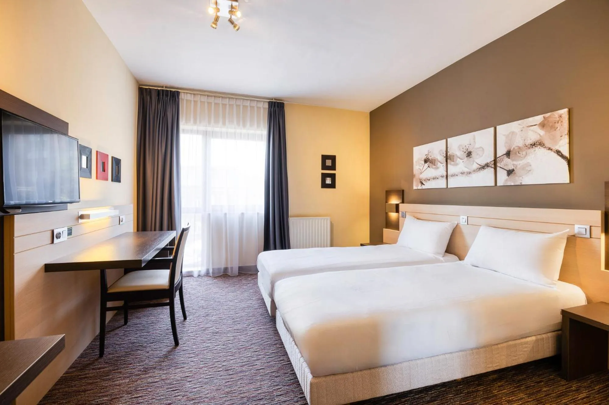 Bedroom, Bed in B&B HOTEL Mons Centre