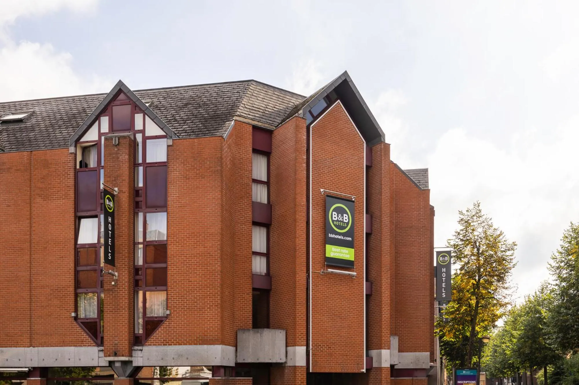 Property building in B&B HOTEL Mons Centre