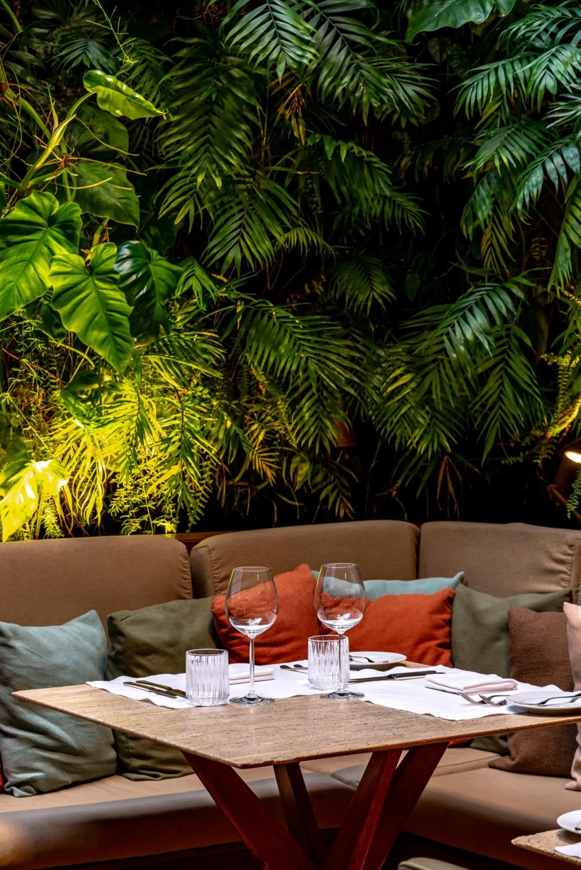 Restaurant/places to eat in Emiliano Rio Restaurant/places to eat in Emiliano Rio