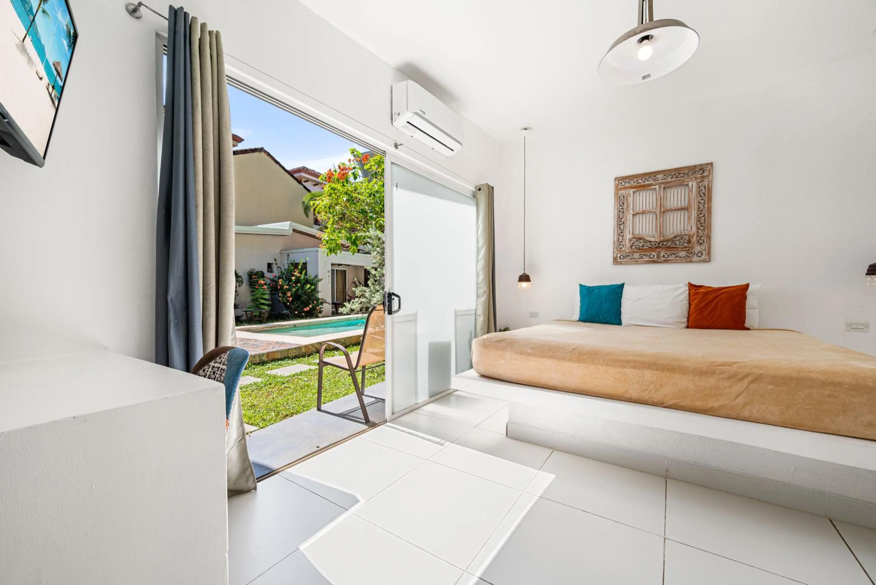 Bed in La Ramona Charming Hotel