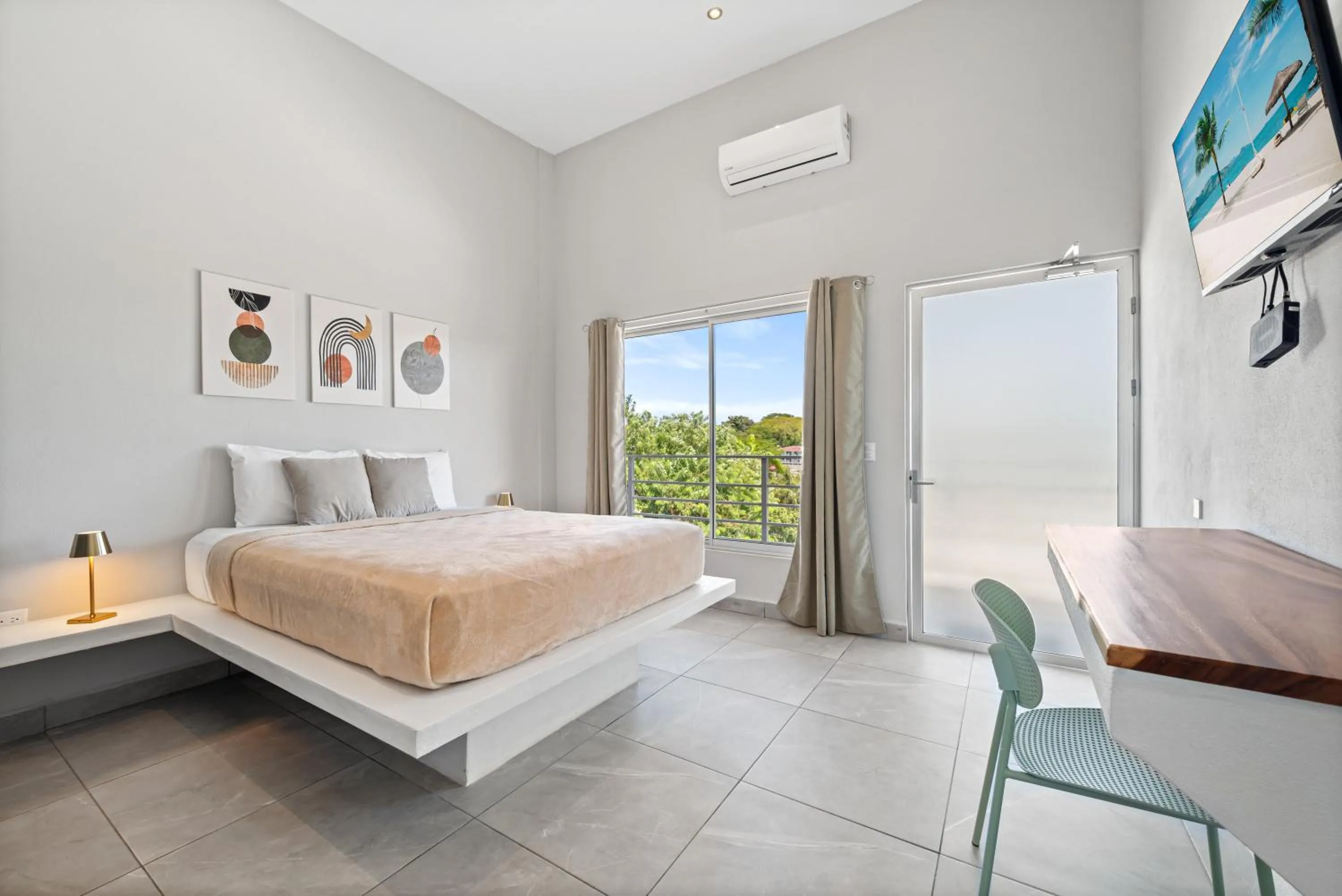 Bed in La Ramona Charming Hotel