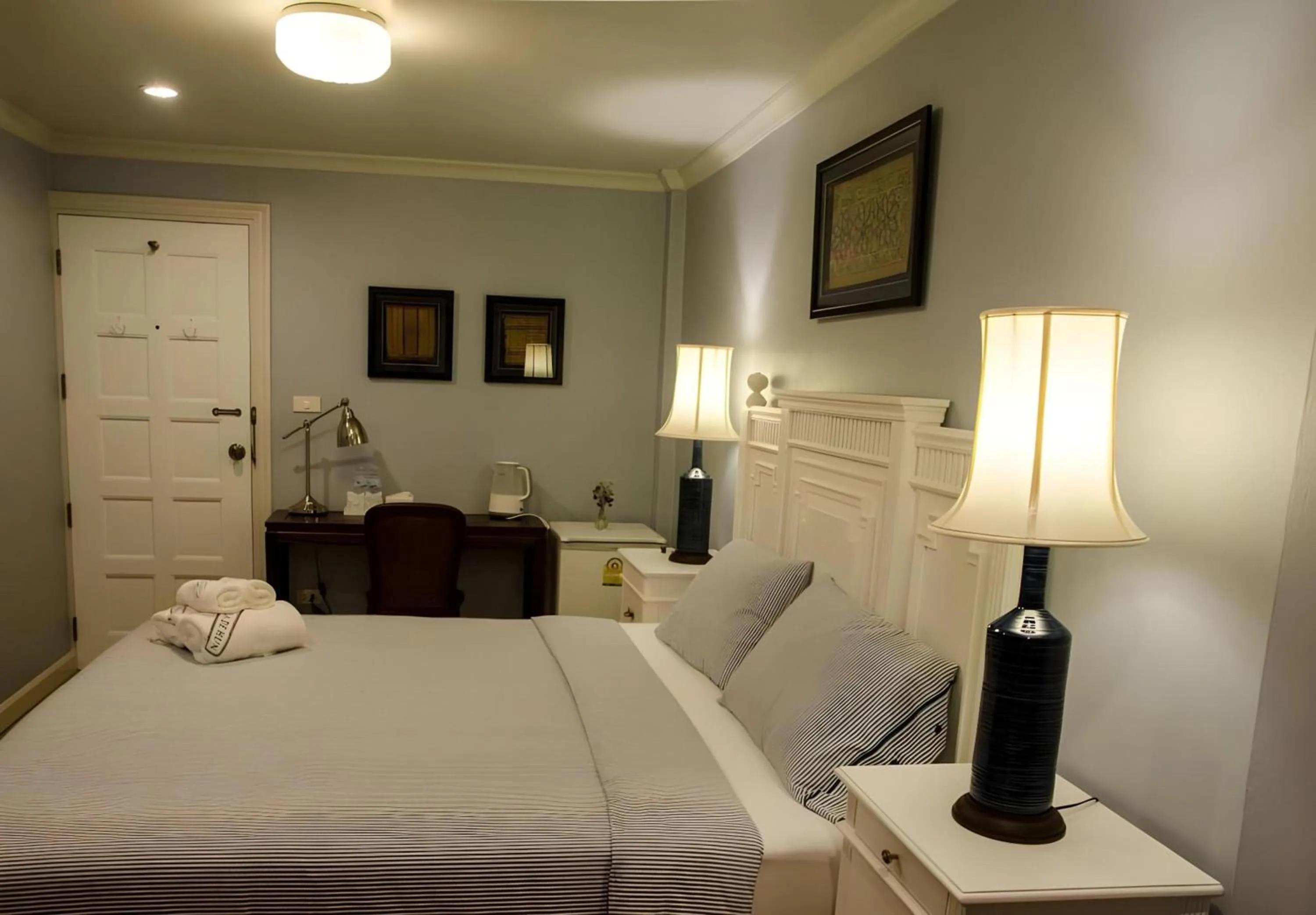 Photo of the whole room, Bed in OYO 899 Villa De Hun