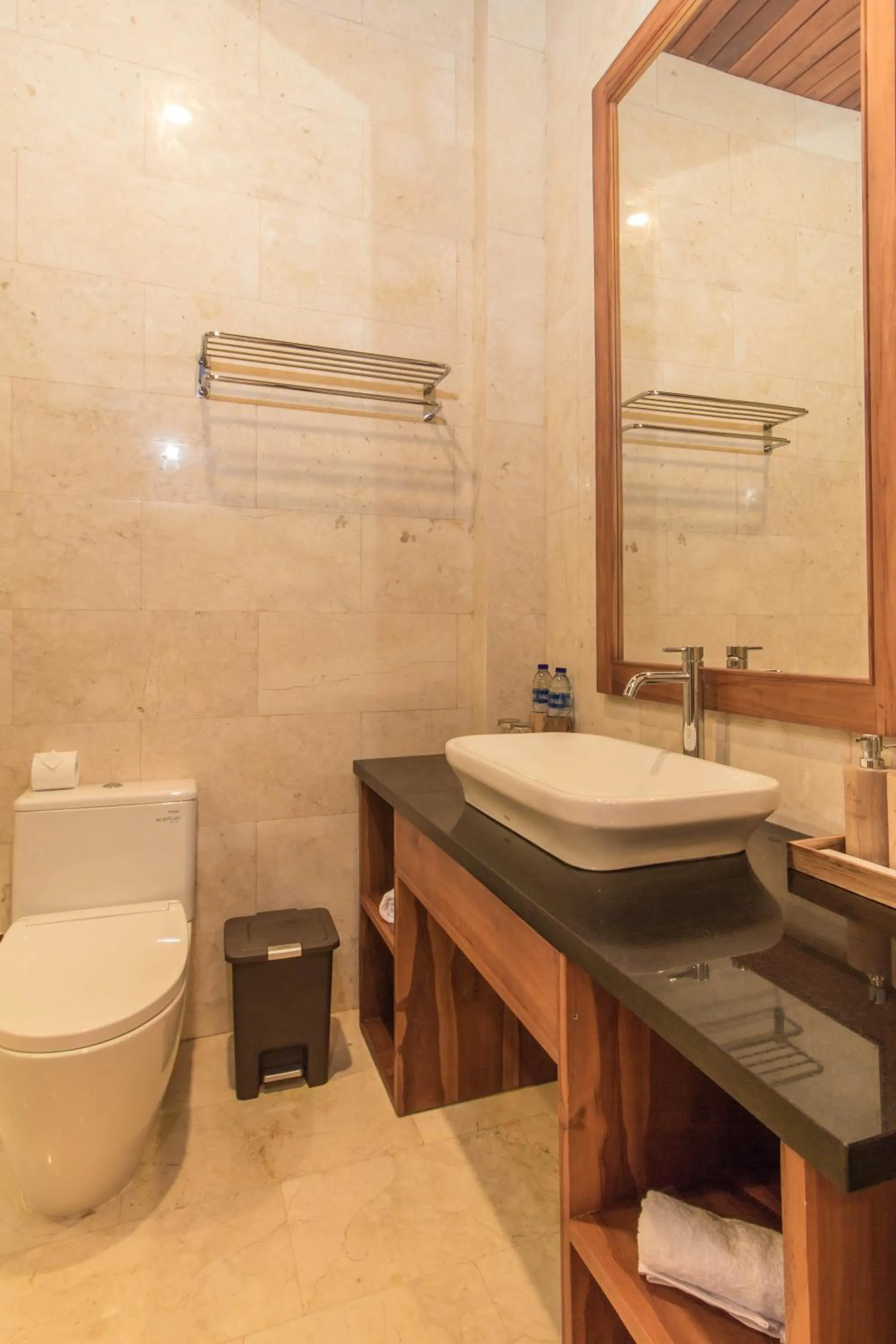 Toilet in Tirta Arum