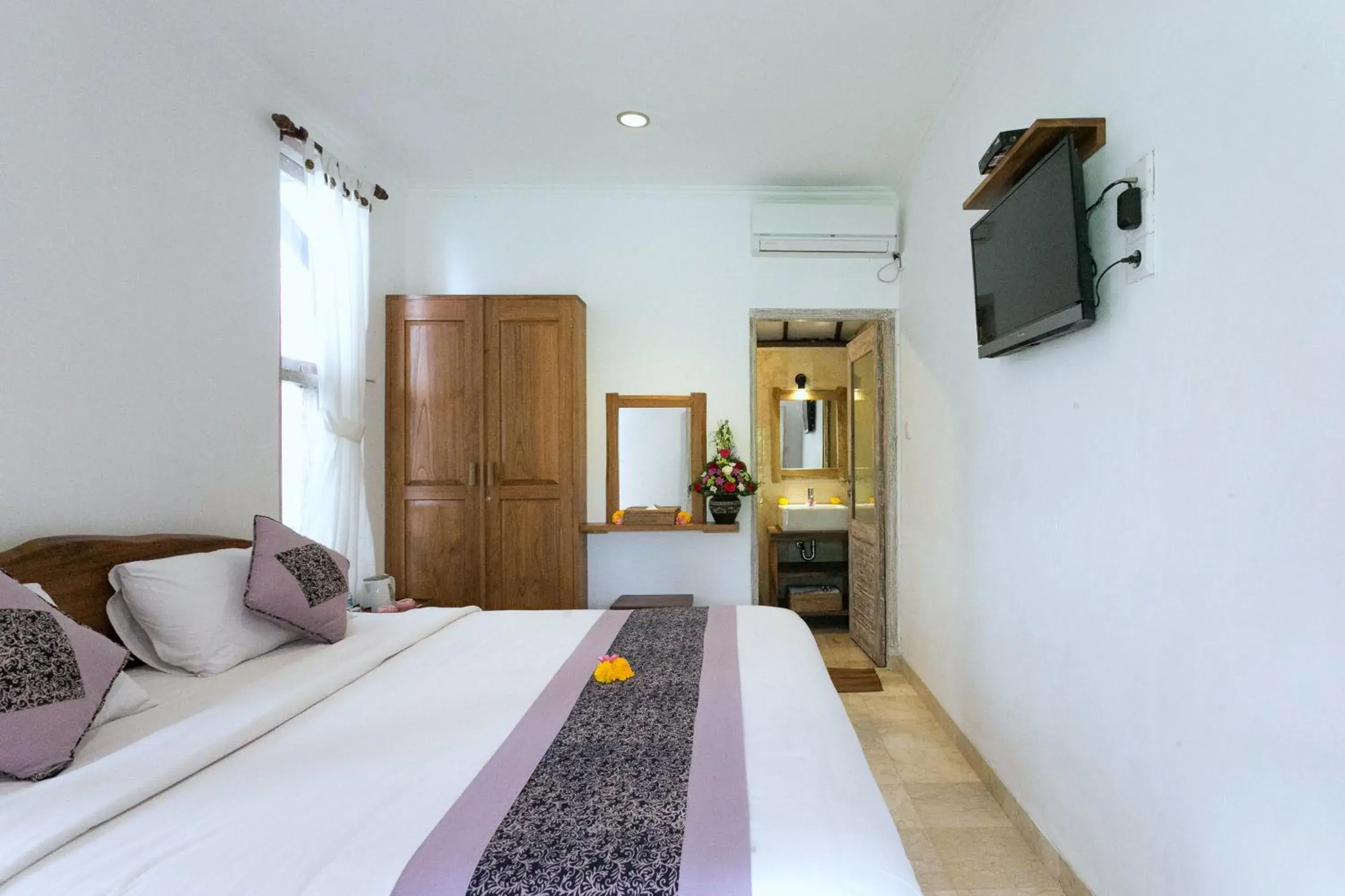 Standard Double Room - single occupancy in Tirta Arum Standard Double Room - single occupancy in Tirta Arum